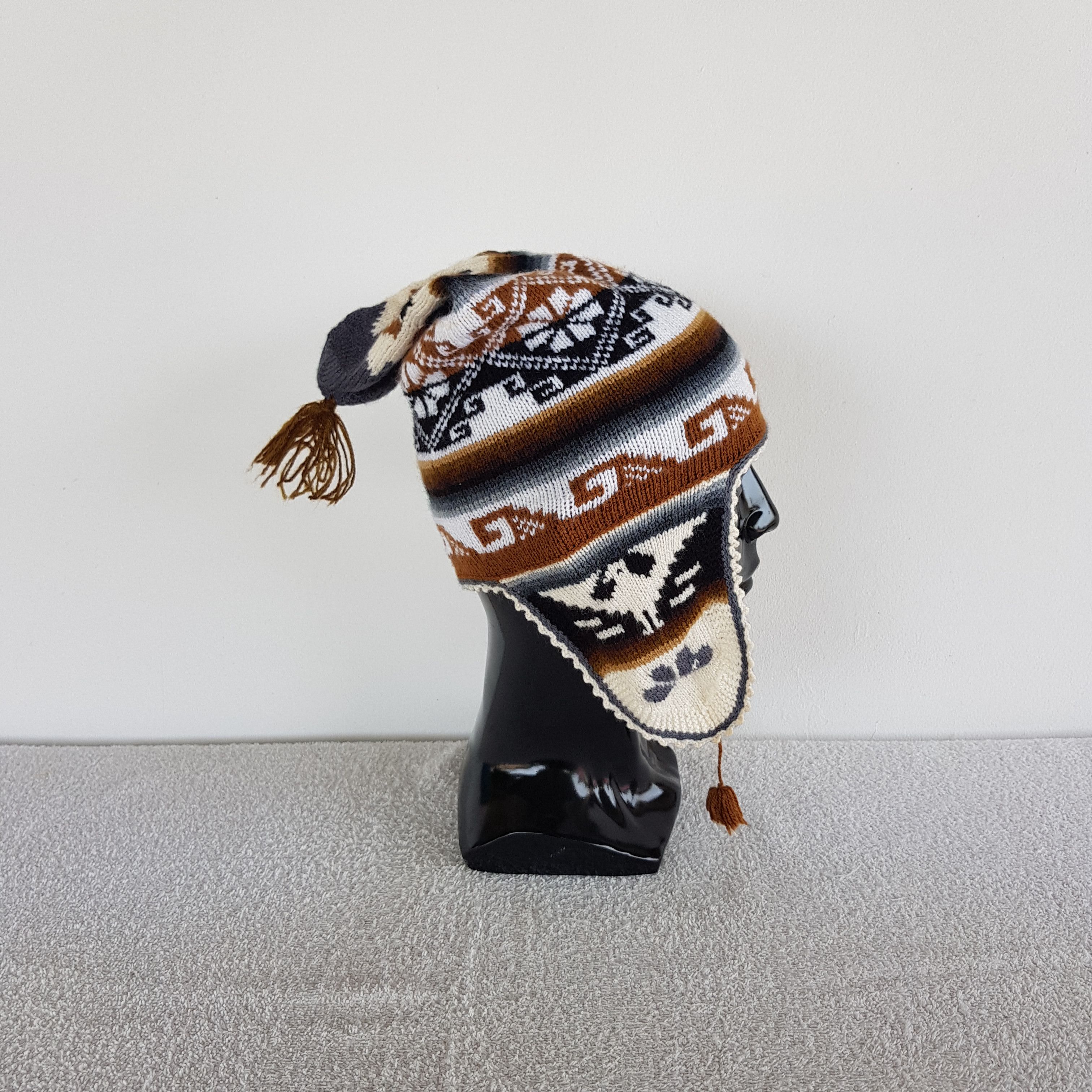 Japanese Brand Vintage Navajo Beanie Y2K Aztec Psychedelic Snow Caps Hats Size ONE SIZE - 3 Thumbnail