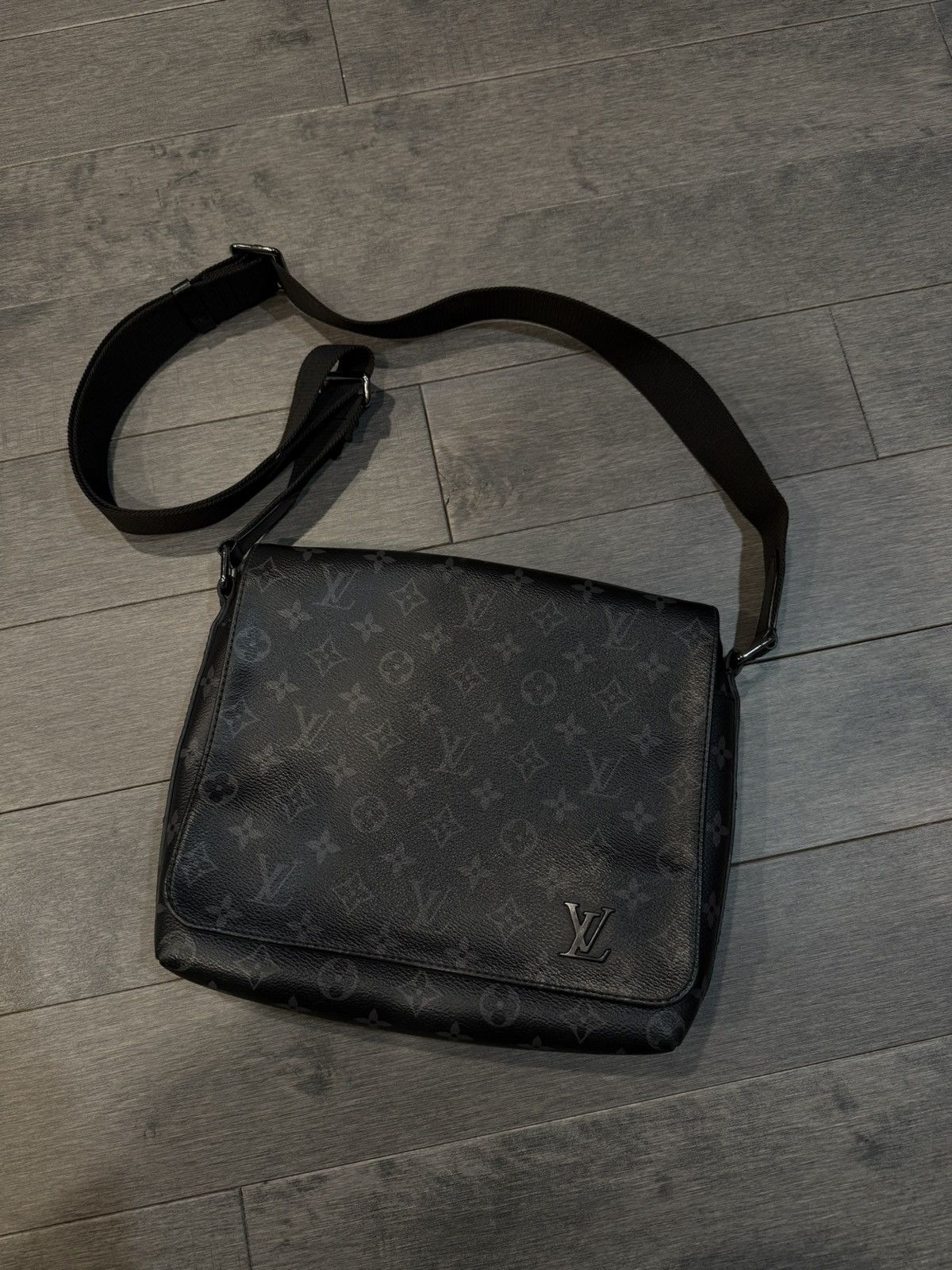 Louis Vuitton Louis Vuitton messnger bag monogram Size ONE SIZE - 1 Thumbnail