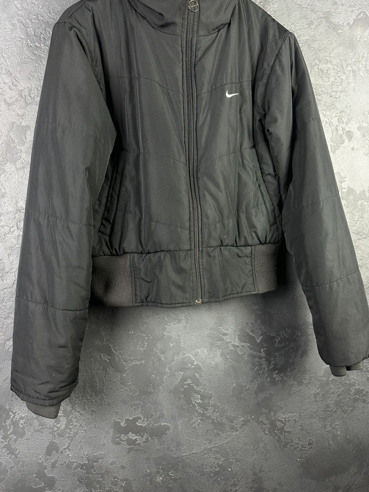 Nike × Vintage Nike Vintage 90s Small Logo Black Down Jacket Winter Puffer Size M / US 6-8 / IT 42-44 - 3 Thumbnail