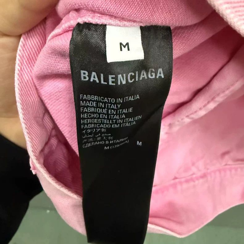 Balenciaga Balenciaga Pink washed denim jacket Size US M / EU 48-50 / 2 - 4 Thumbnail