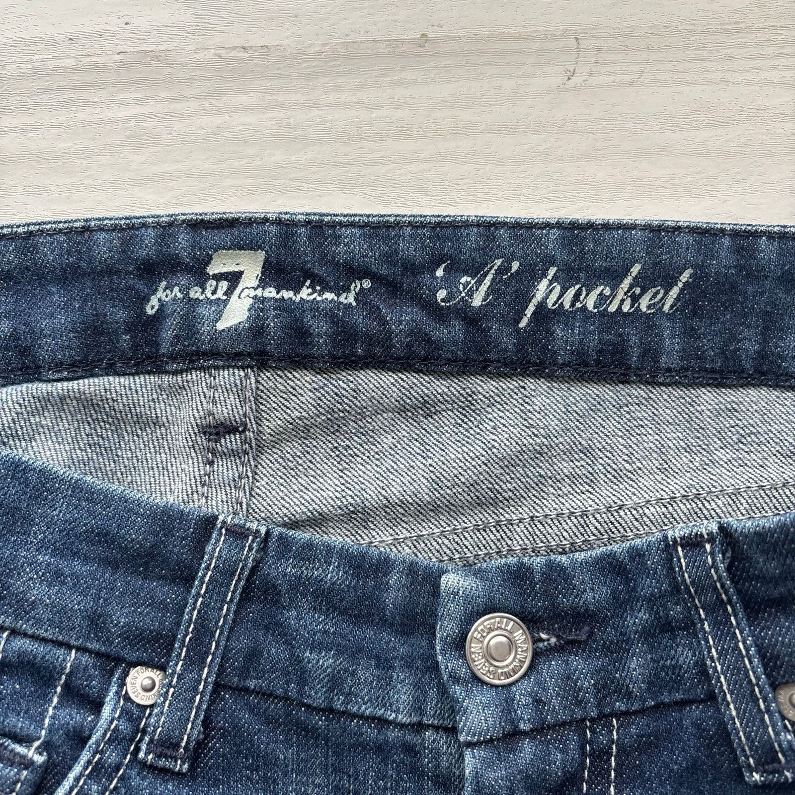 7 For All Mankind 7 For All Mankind A Pocket Bootcut Jeans EU 27 Mid-Rise Size 27" / US 4 / IT 40 - 9 Thumbnail