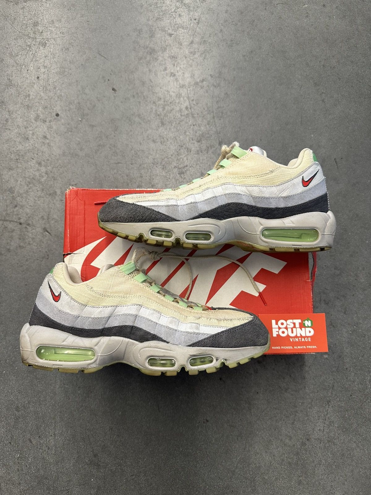 Nike Vintage 2014 Nike Air Max 95 QS Halloween Mummy Zombie Grailed