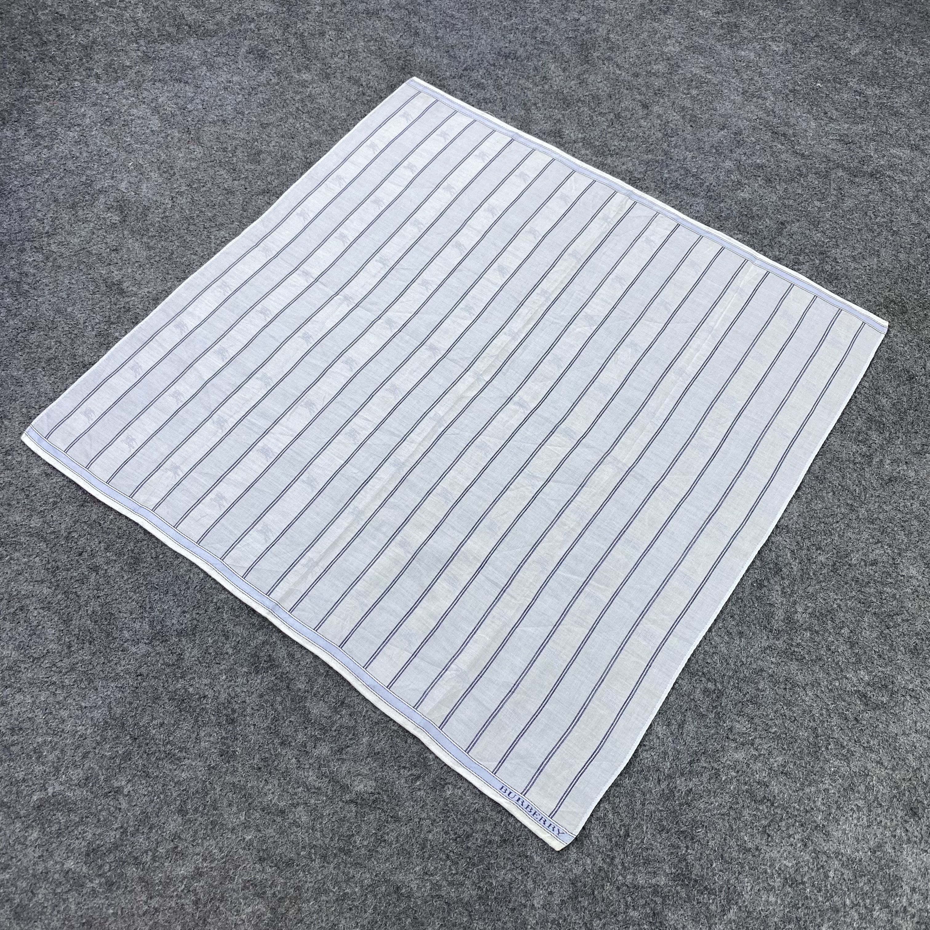 Burberry Burberry Handkerchief / Bandana / Neckerchief-B2290 Size ONE SIZE - 4 Thumbnail