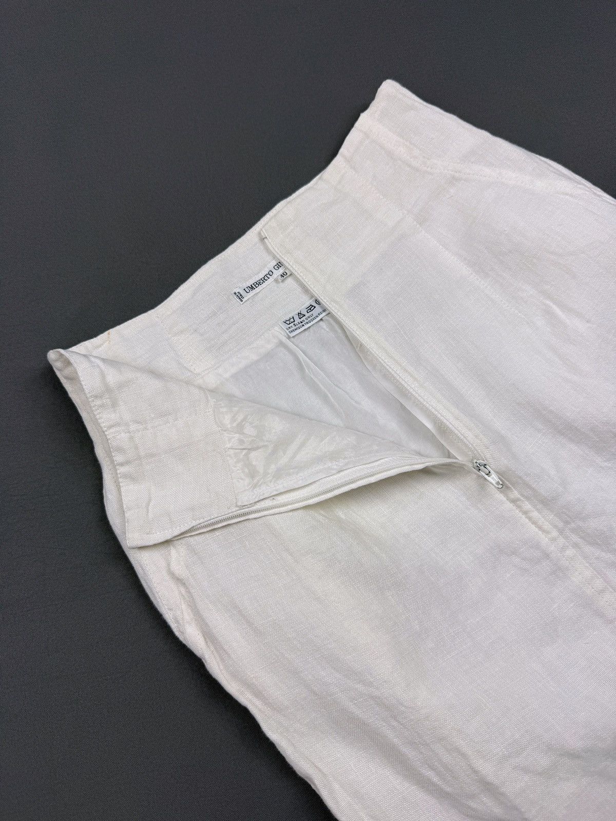 Other 1990’s Vintage Umberto Ginocchietti White Linen Pencil Skirt Size 27" / US 4 / IT 40 - 4 Thumbnail