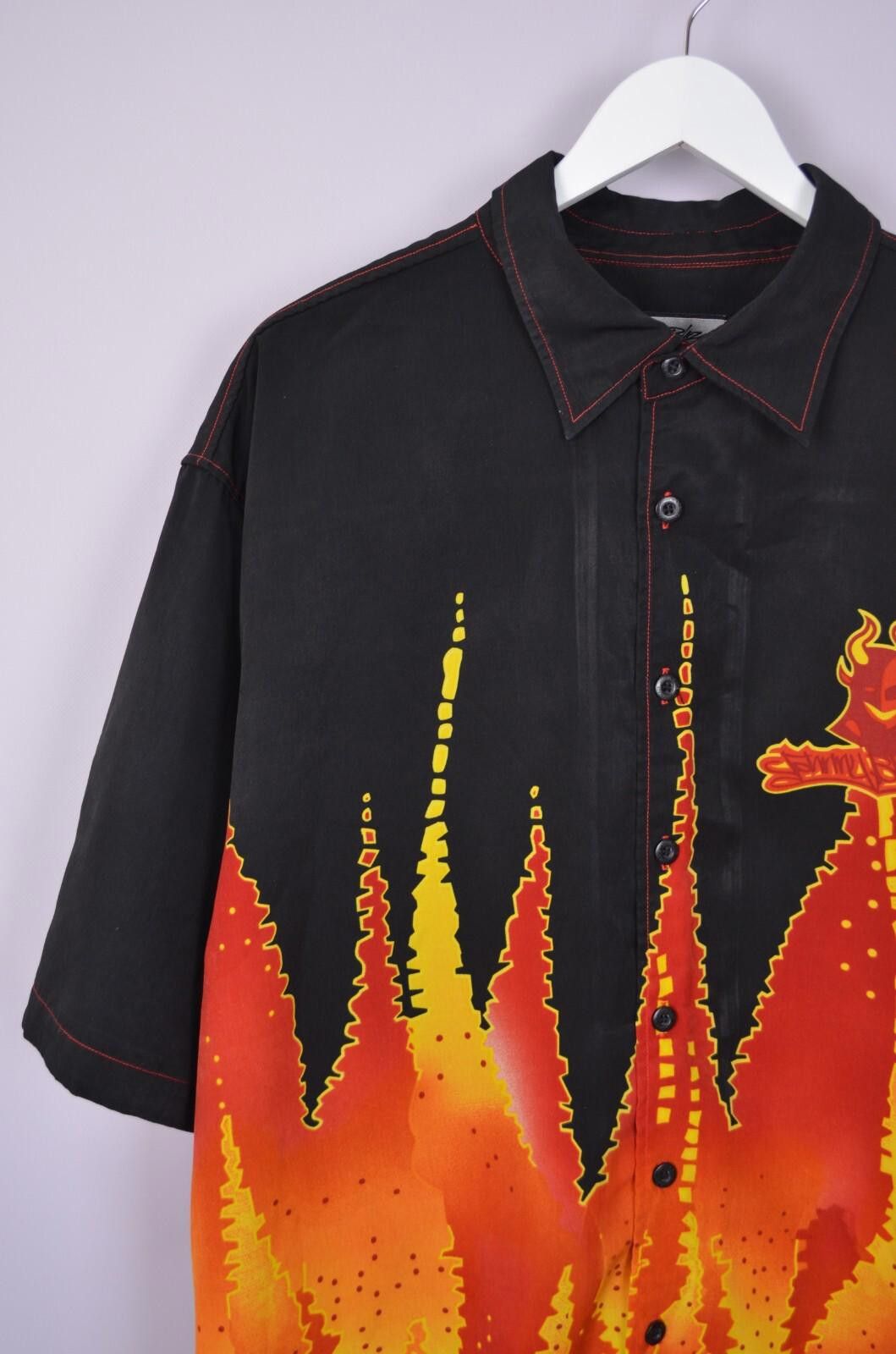 Designer Vintage Johny Blaze Anime Devil Rap Oversize Shirt Size XL Size US XL / EU 56 / 4 - 3 Thumbnail