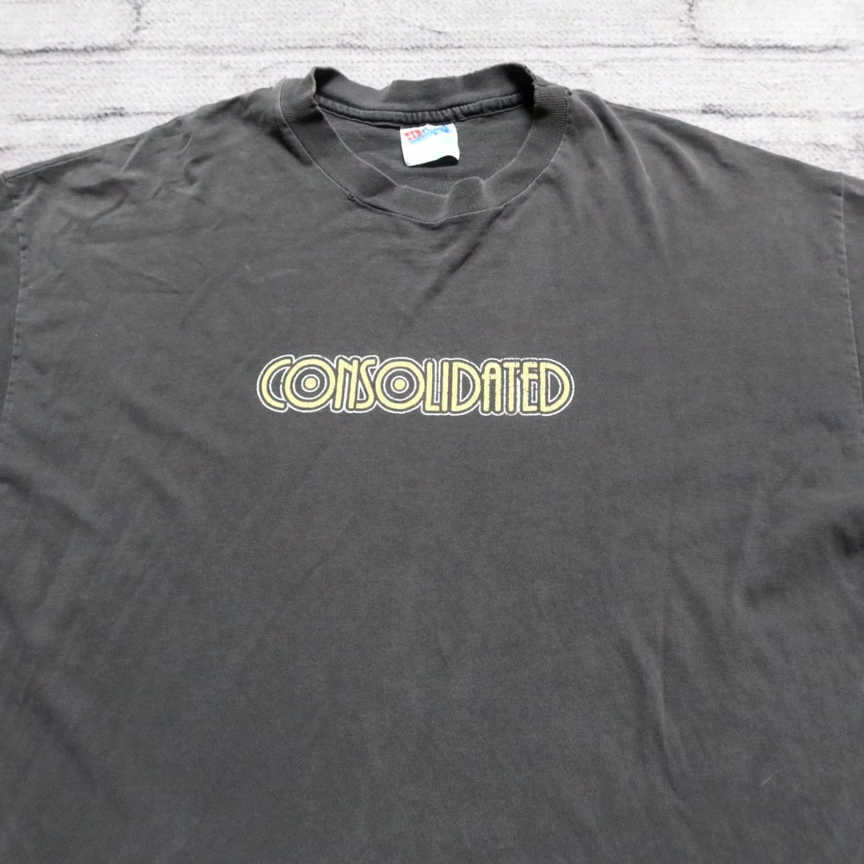 Vintage VINTAGE Consolidated Skateboards Shirt XL Grey Logo 90s Mens (Adults) Size US XL / EU 56 / 4 - 2 Thumbnail