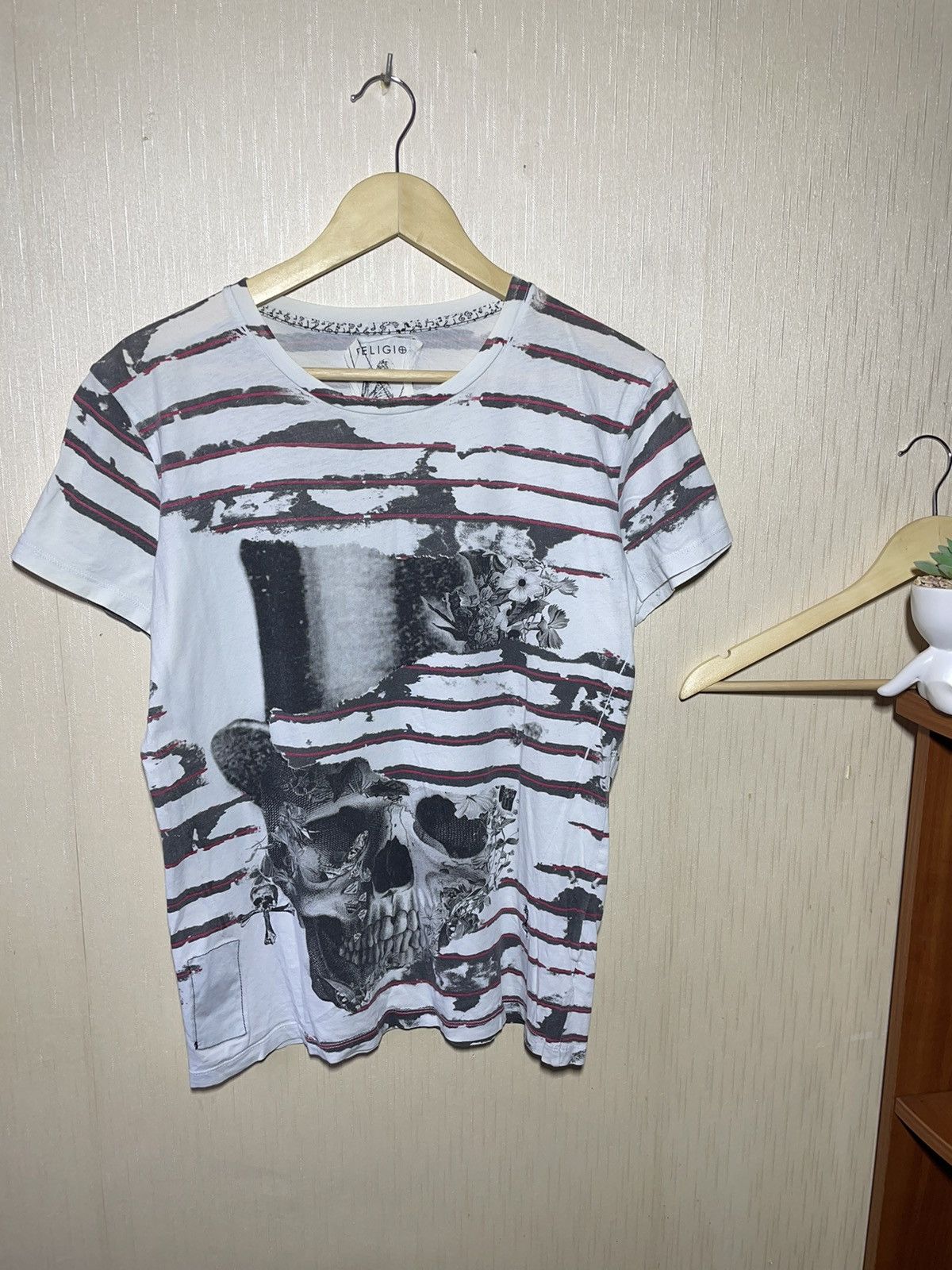 Japanese Brand × Vintage Religion vintage Japanese streetwear T shirt Size US M / EU 48-50 / 2 - 1 Thumbnail