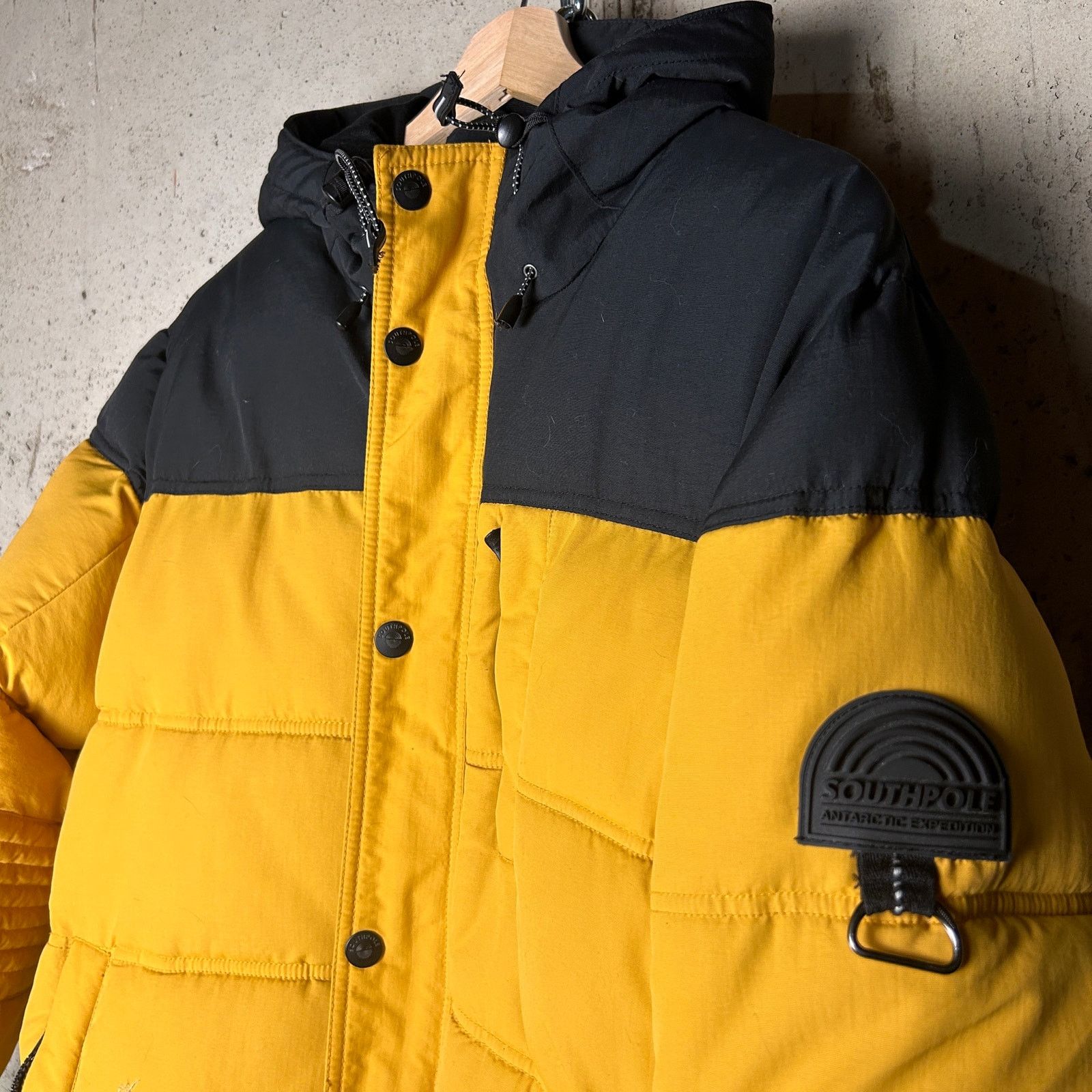 Southpole Southpole Y2K Two Tone Puffer Jacket Medium With Hood Size US M / EU 48-50 / 2 - 1 Thumbnail