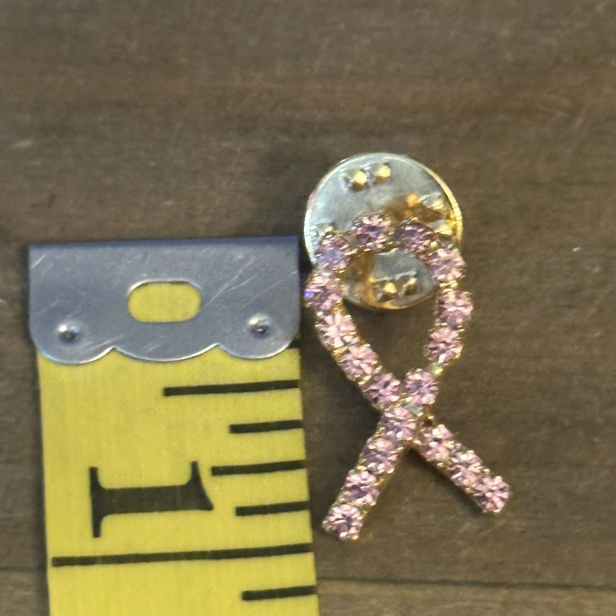 Other Pink rhinestone breast cancer awareness ribbon tac pin Size ONE SIZE - 2 Thumbnail