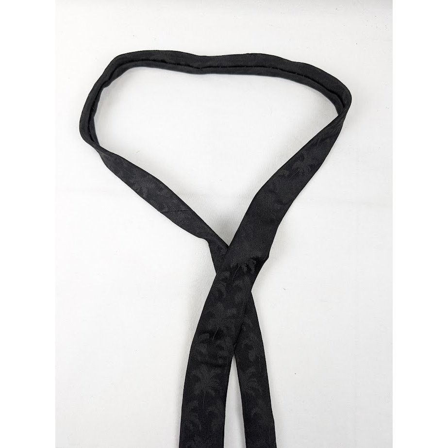 Saint Laurent Paris o1rshd1 Size:OS / Cravate Cocotier Woven Seta Scarf in Black Size ONE SIZE - 3 Thumbnail
