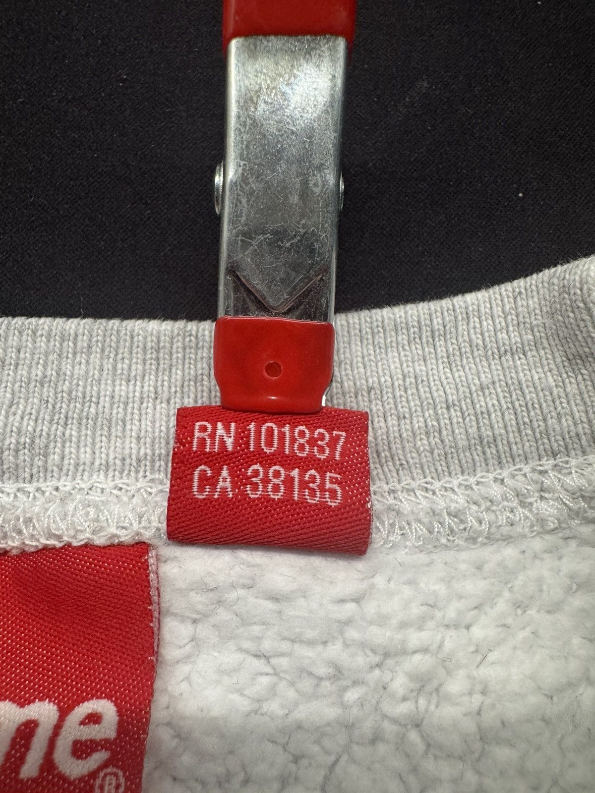 Supreme Supreme cities arc crewneck - ash gray Size US L / EU 52-54 / 3 - 6 Thumbnail