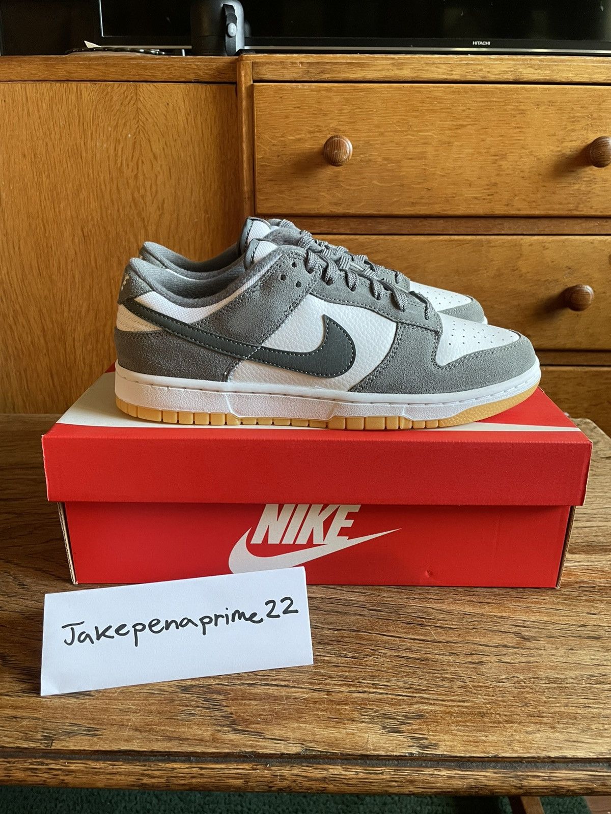 Nike Nike Dunk Low, white & smoke grey Size US 9 / EU 42 - 3 Thumbnail