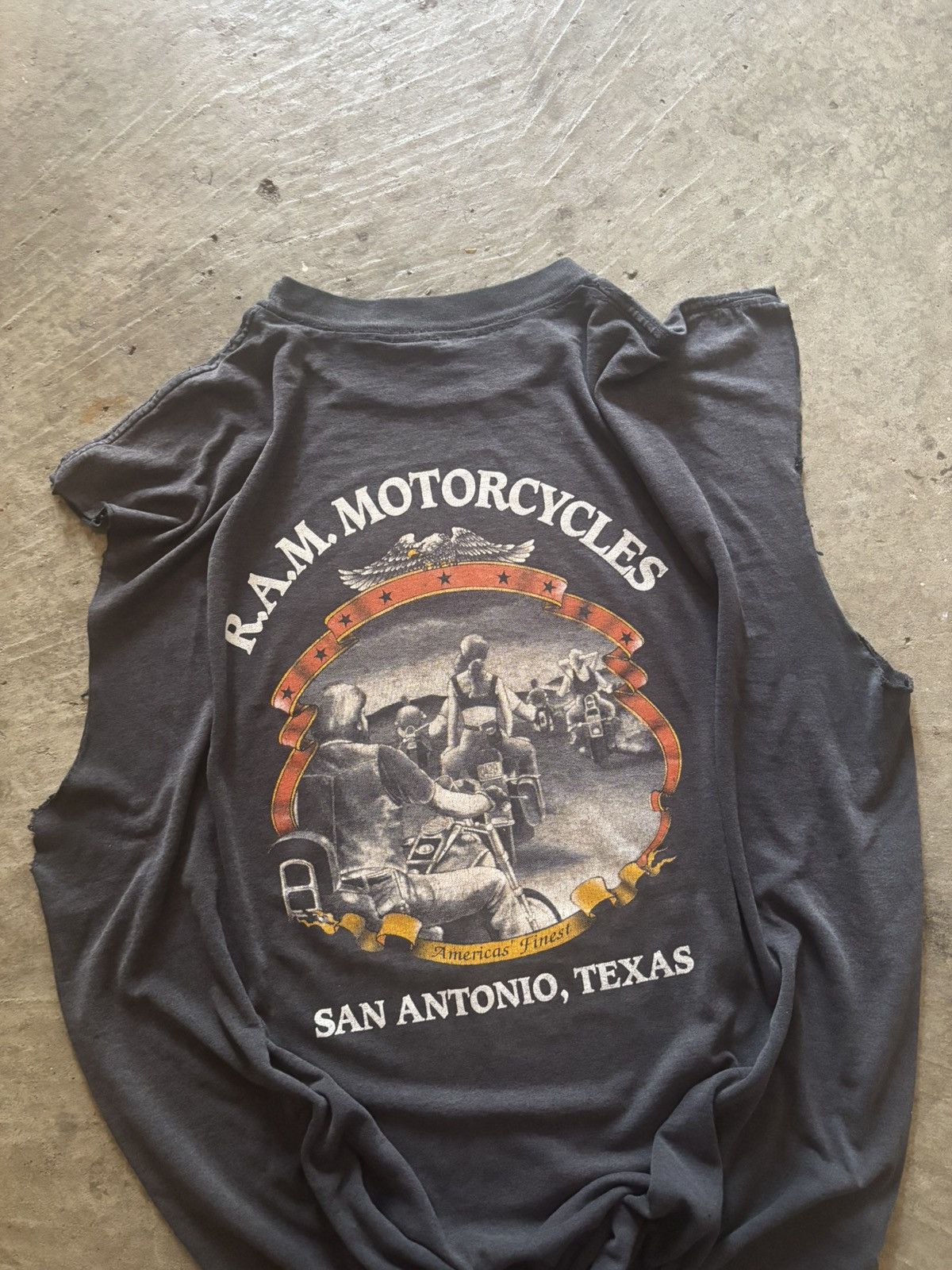 Harley Davidson vintage 3d emblem american biker tee Size US XL / EU 56 / 4 - 6 Thumbnail