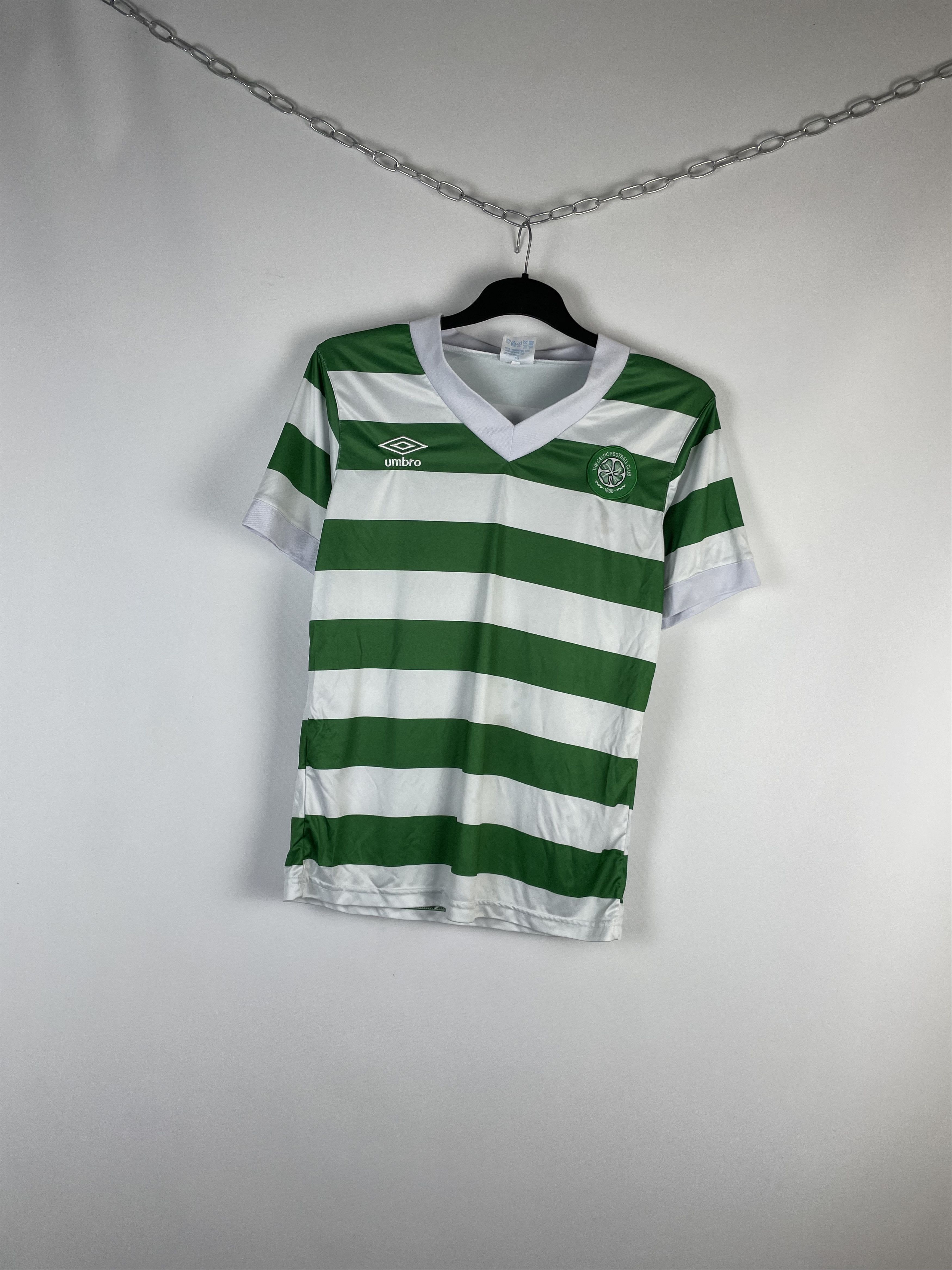 Umbro Vintage Umbro Celtic Jersey Size US M / EU 48-50 / 2 - 2 Thumbnail