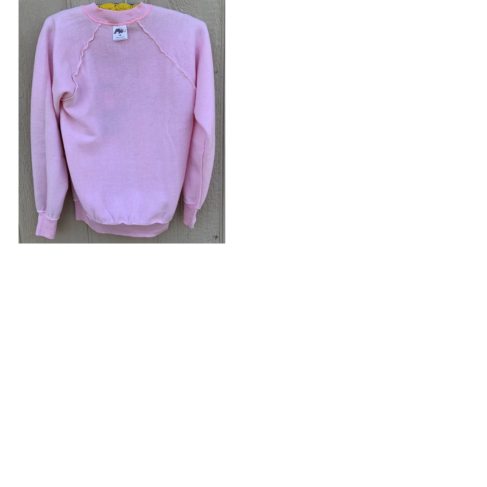 Vintage VINTAGE Somebody In Coos Bay Loves Me Sweatshirt Pink c Lingo 1987 M Pro Knit Raglan 80s Oregon United States Shirt Mens Size M / US 6-8 / IT 42-44 - 9 Thumbnail