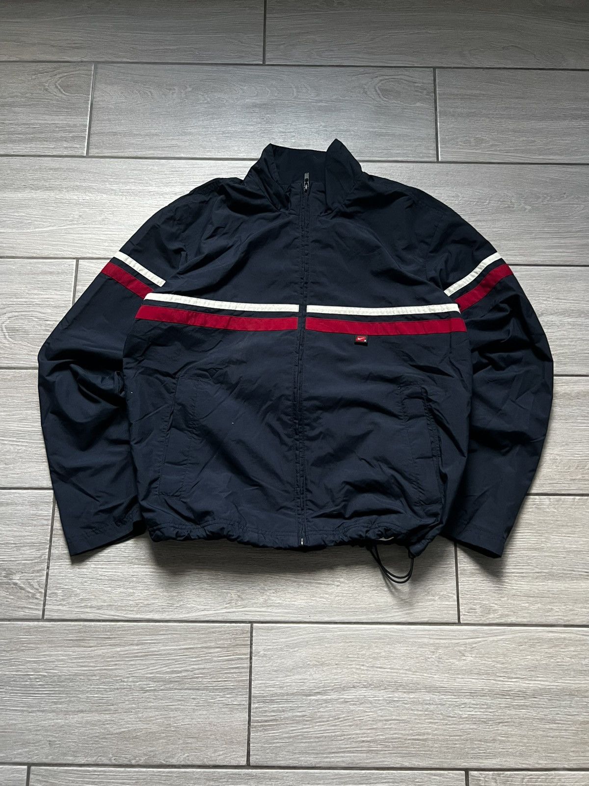Nike Vintage Y2K Nike Jacket Mini Logo Hype Size US S / EU 44-46 / 1 - 2 Thumbnail