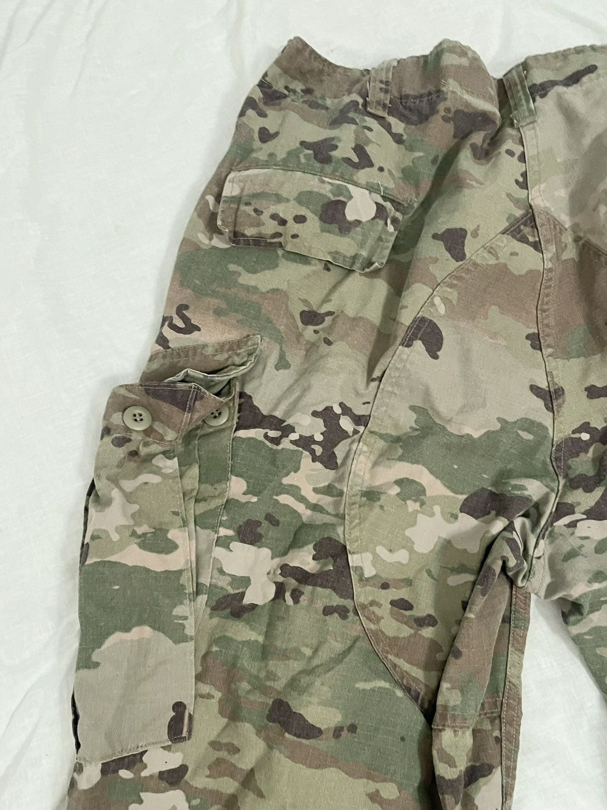 Other US Army Issue Camo Pants OCP Flame Resistant (X-Long) Size US 41 - 6 Thumbnail