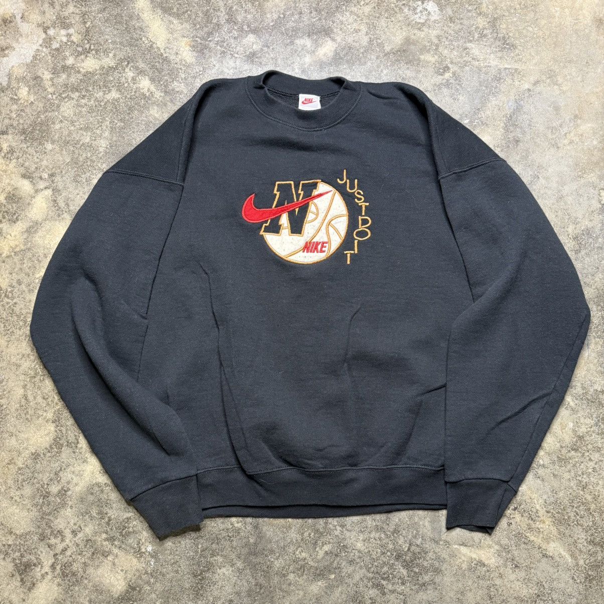 vintage 90s nike basketball baggy black sweatshirt