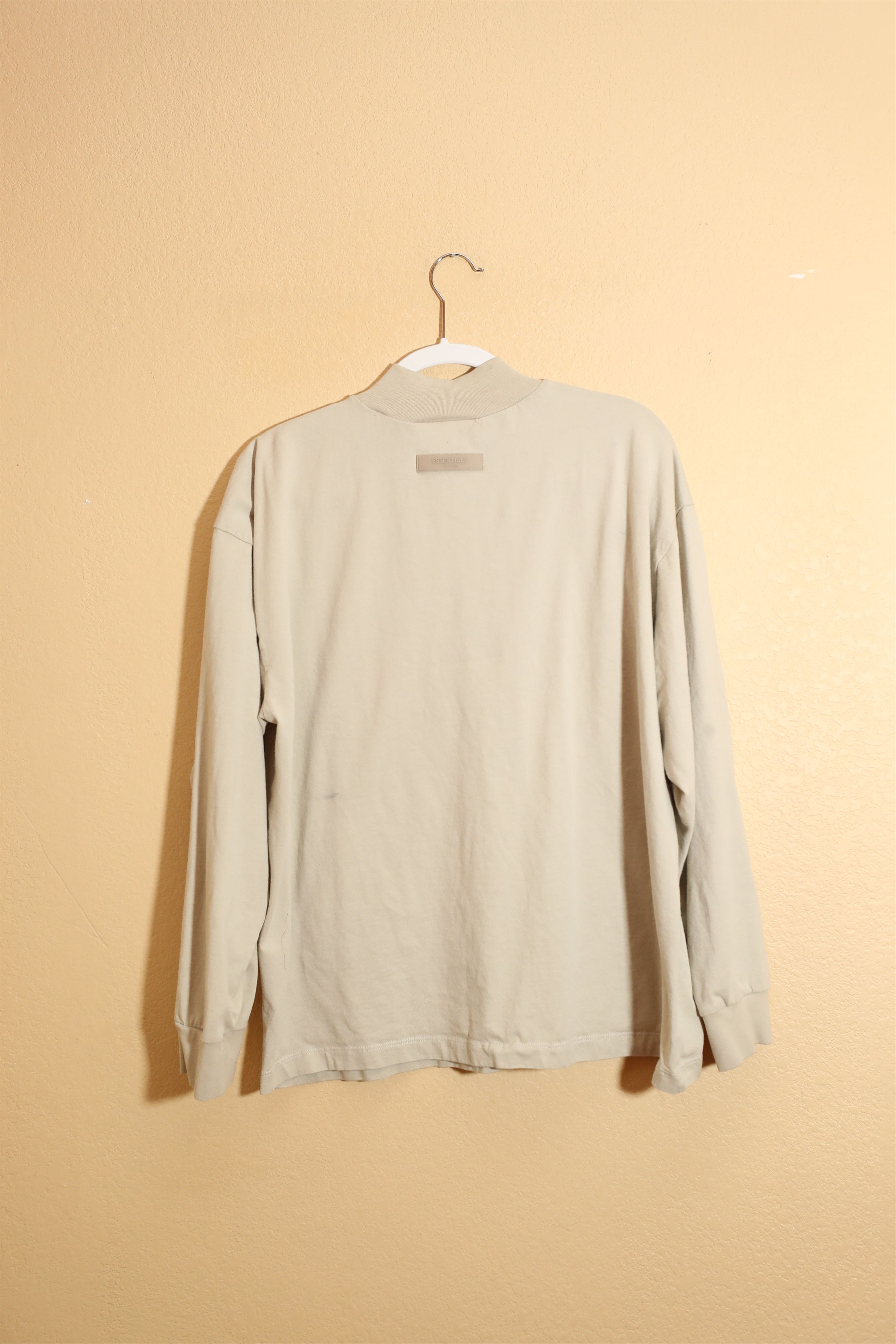 Fear of God Fear of God Essentials Mockneck Logo Tee (S) Size US S / EU 44-46 / 1 - 2 Thumbnail