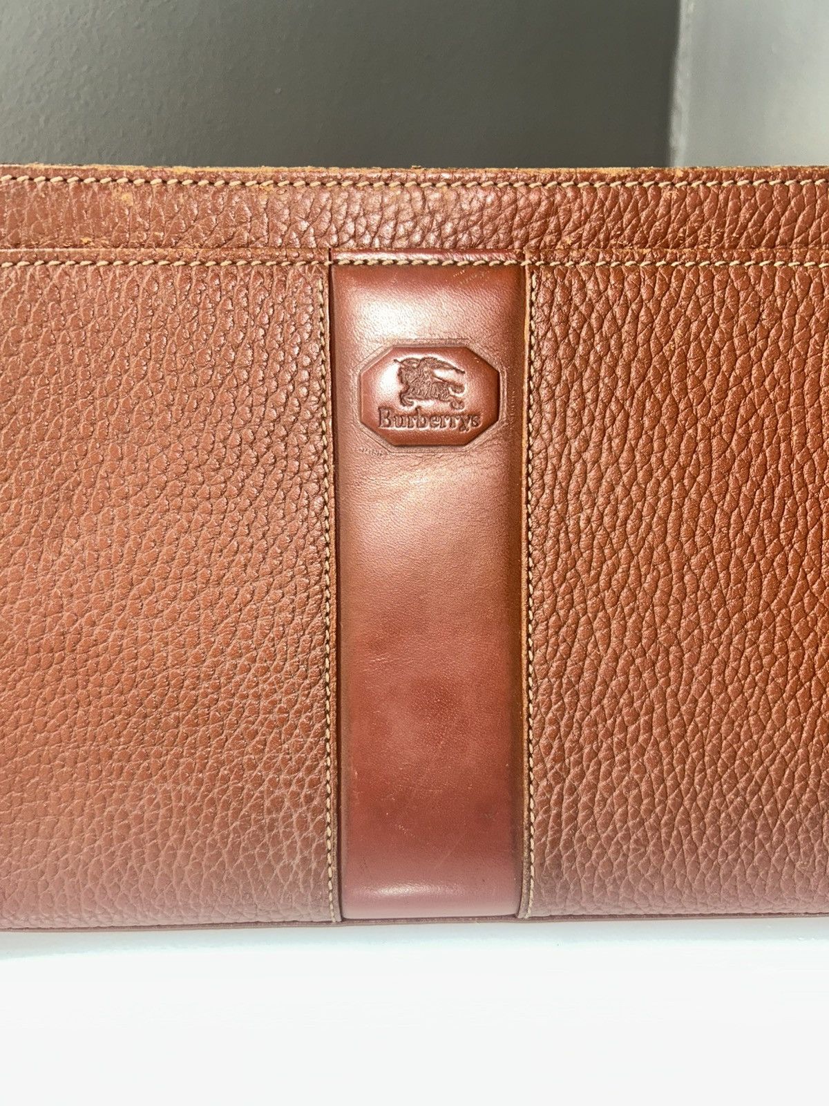 Burberry Vintage Burberry Brown Leather Clutch Bag w Nova Check Size ONE SIZE - 3 Thumbnail