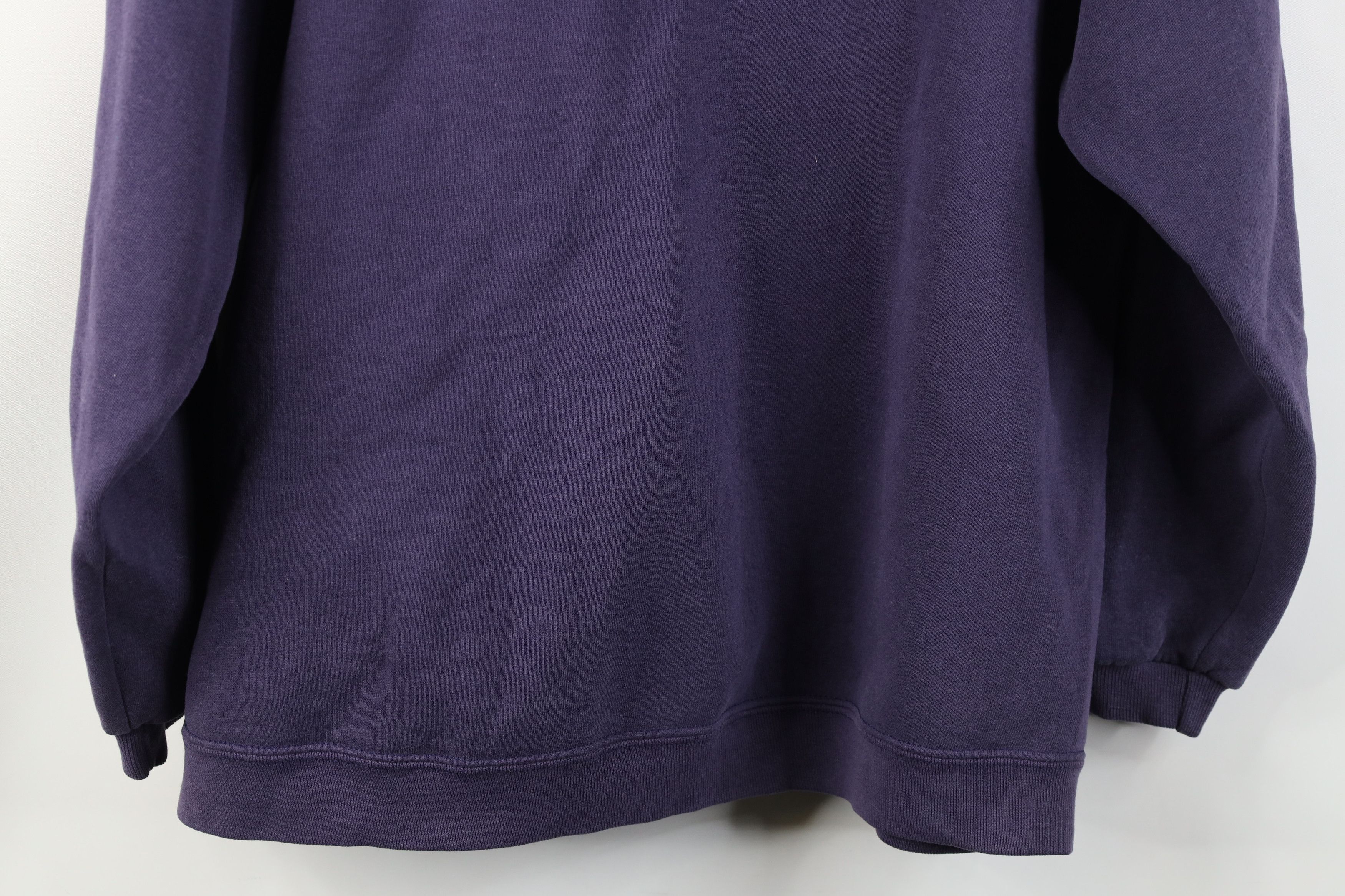 Russell Athletic Vintage 90s Russell Athletic Crewneck Sweatshirt Purple USA Size L / US 10 / IT 46 - 13 Thumbnail