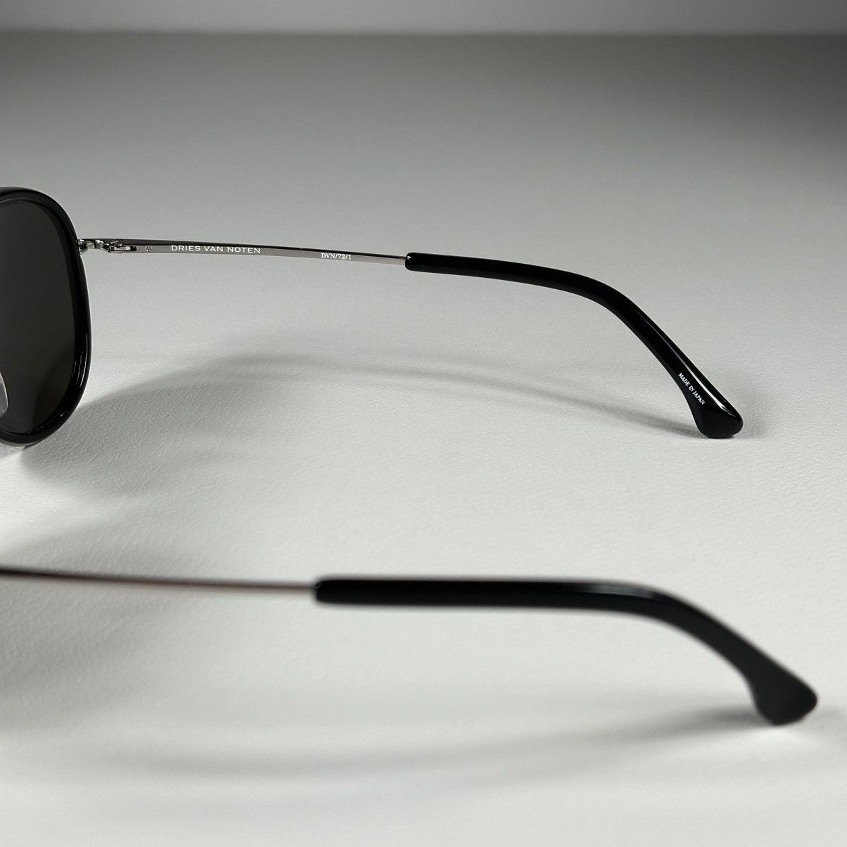 Dries Van Noten × Linda Farrow Linda Farrow x Dries Van Noten DVN/72/1 Aviator Sunglasses Size ONE SIZE - 4 Thumbnail