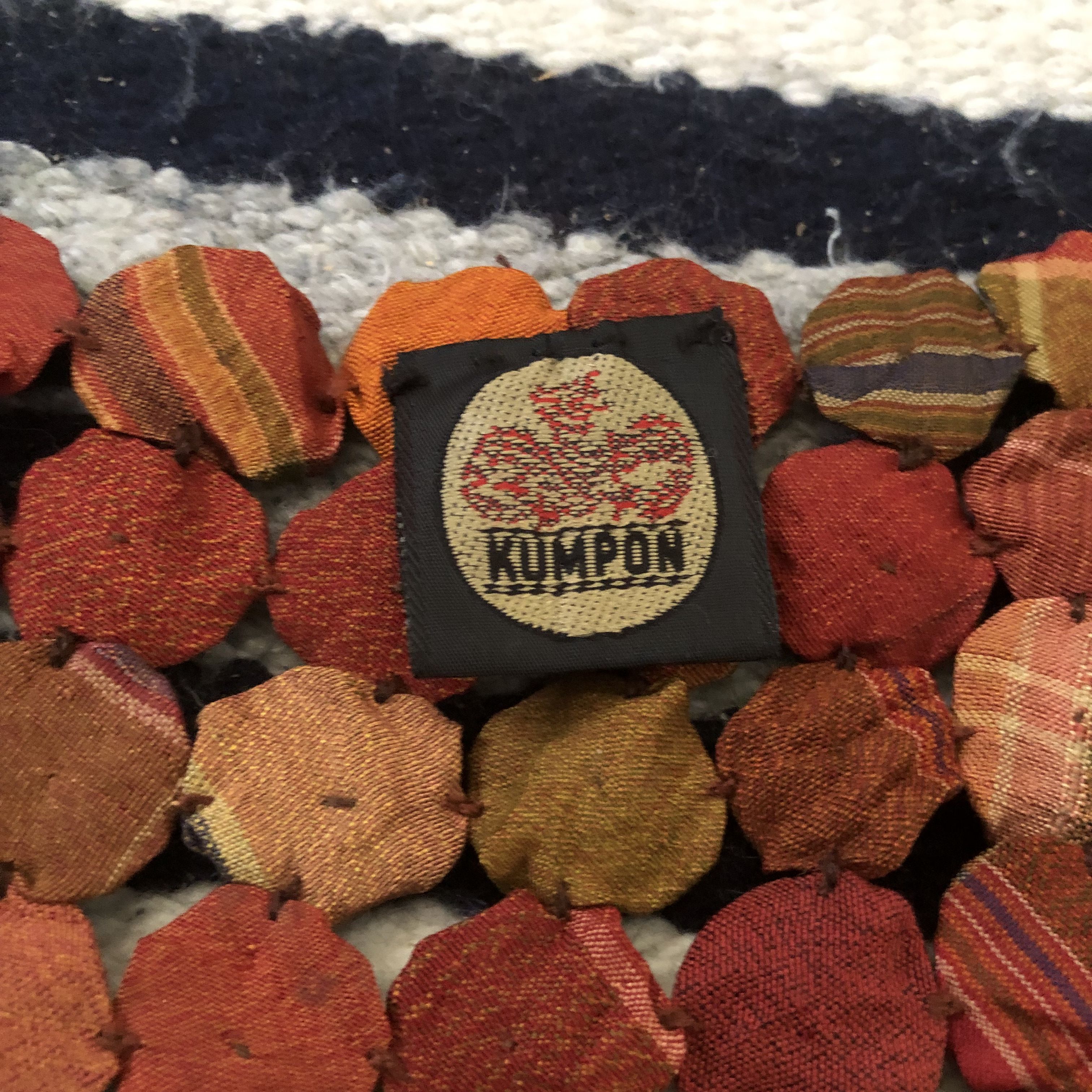 Vintage Vintage Kumpon Japan handmade silk flower art vests Size US M / EU 48-50 / 2 - 2 Thumbnail