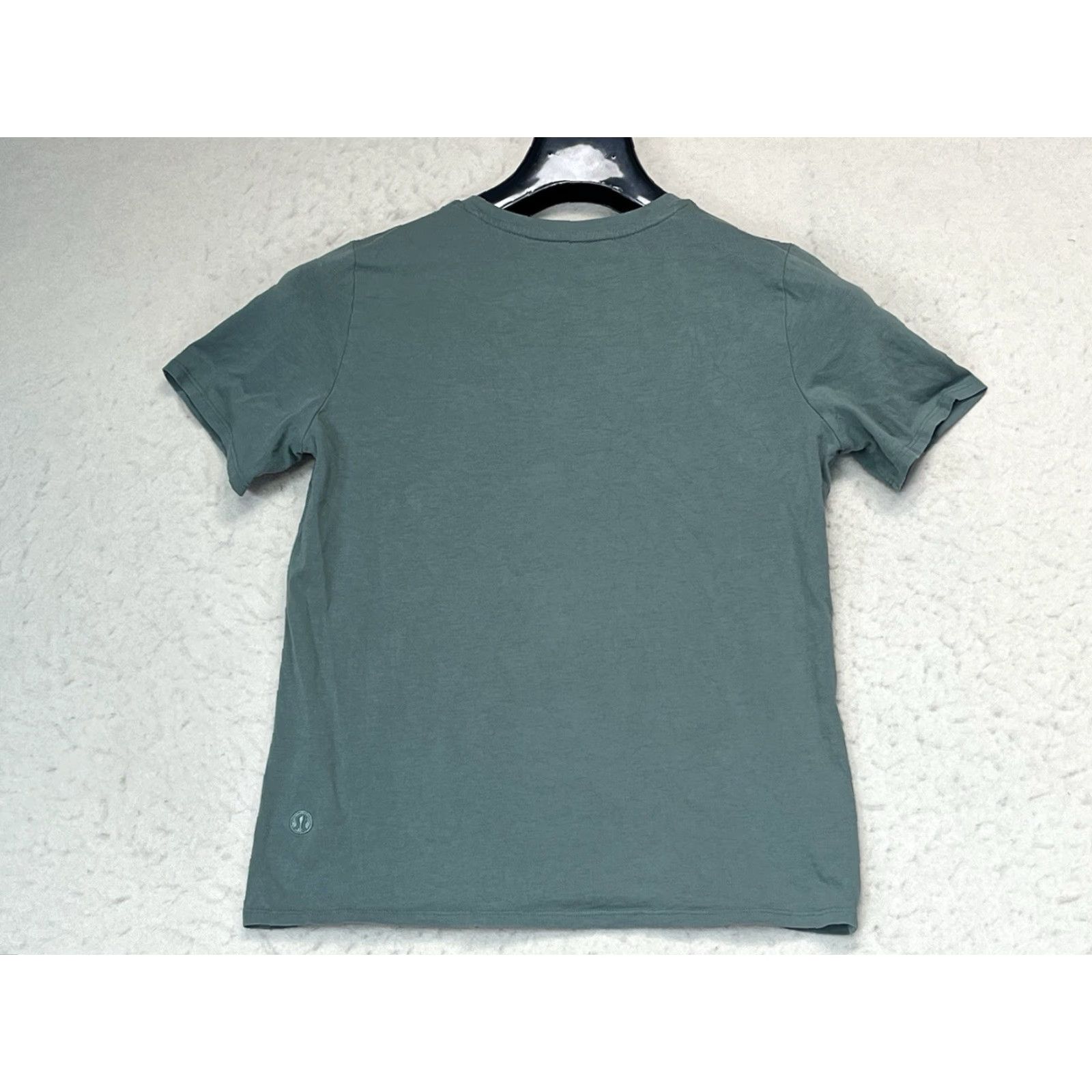 Lululemon Lululemon T Shirt Womens Short Sleeve Green Size S Activewear See Measurements Size S / US 4 / IT 40 - 2 Thumbnail