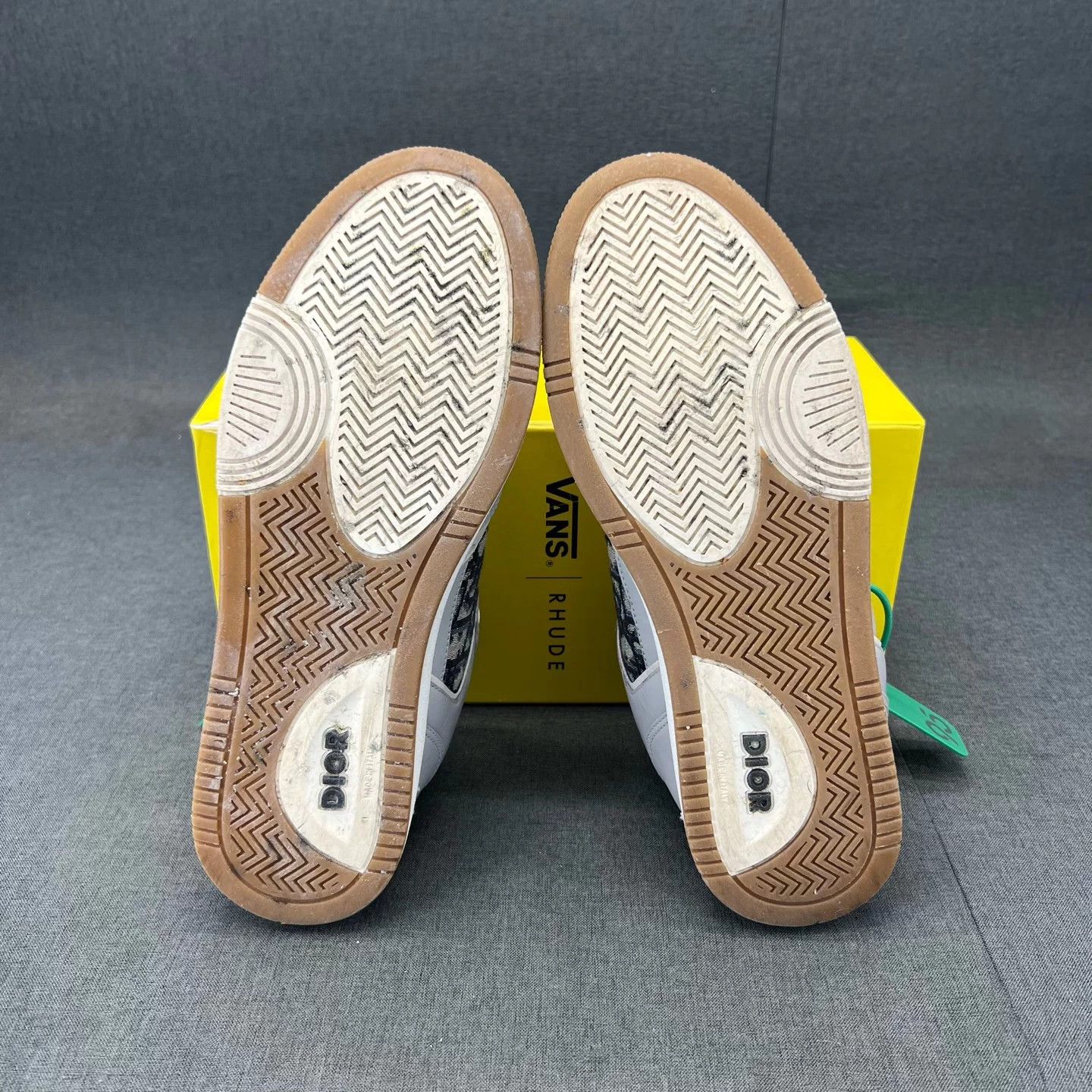 Dior Dior B27 White/Gray Sneakers Size 42 New Boxed Size US 9 / EU 42 - 4 Thumbnail