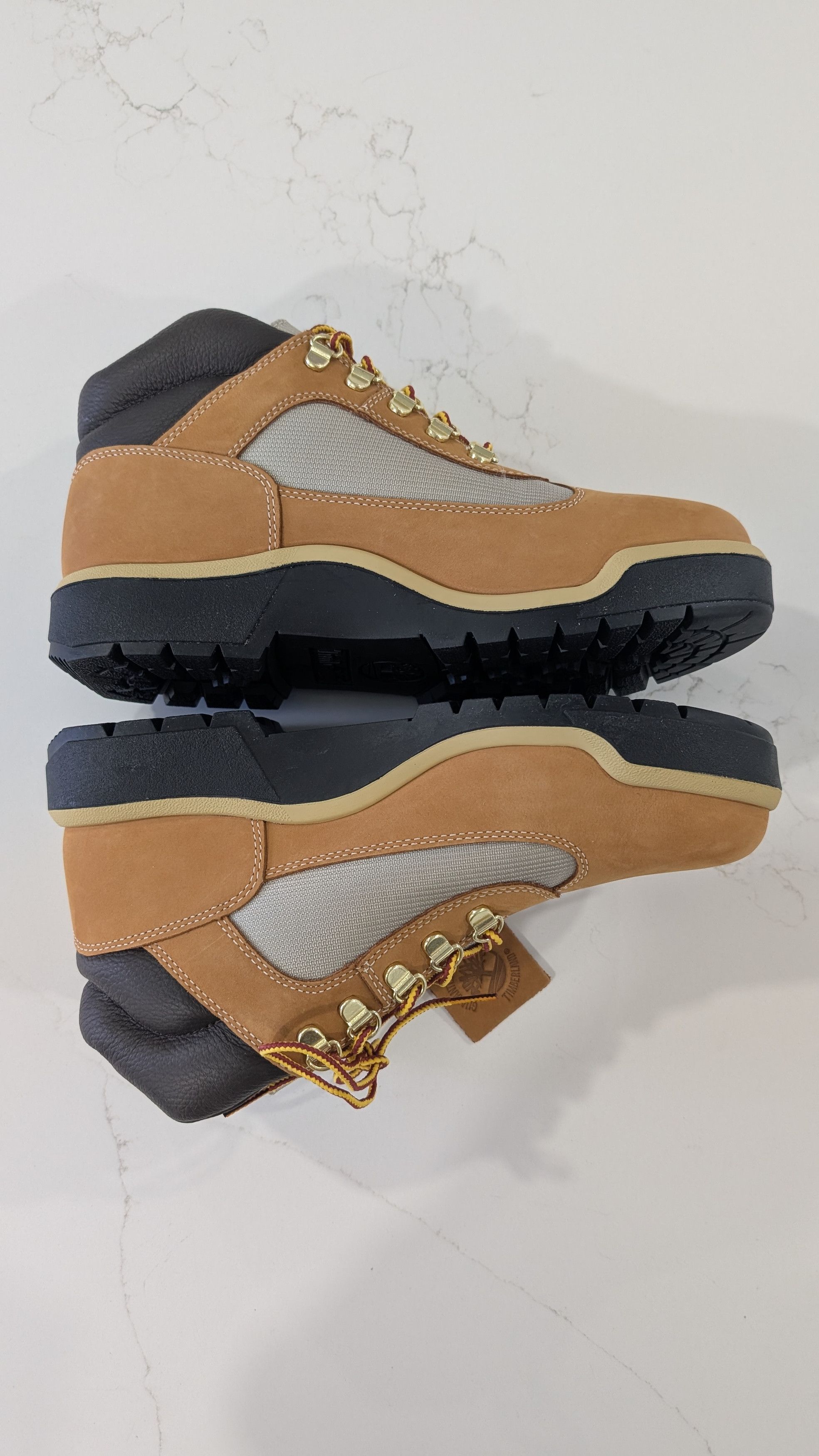 Timberland Timberland Men's 6" Waterproof Field Boot Wheat Nubuck 9 Size US 9 / EU 42 - 7 Thumbnail