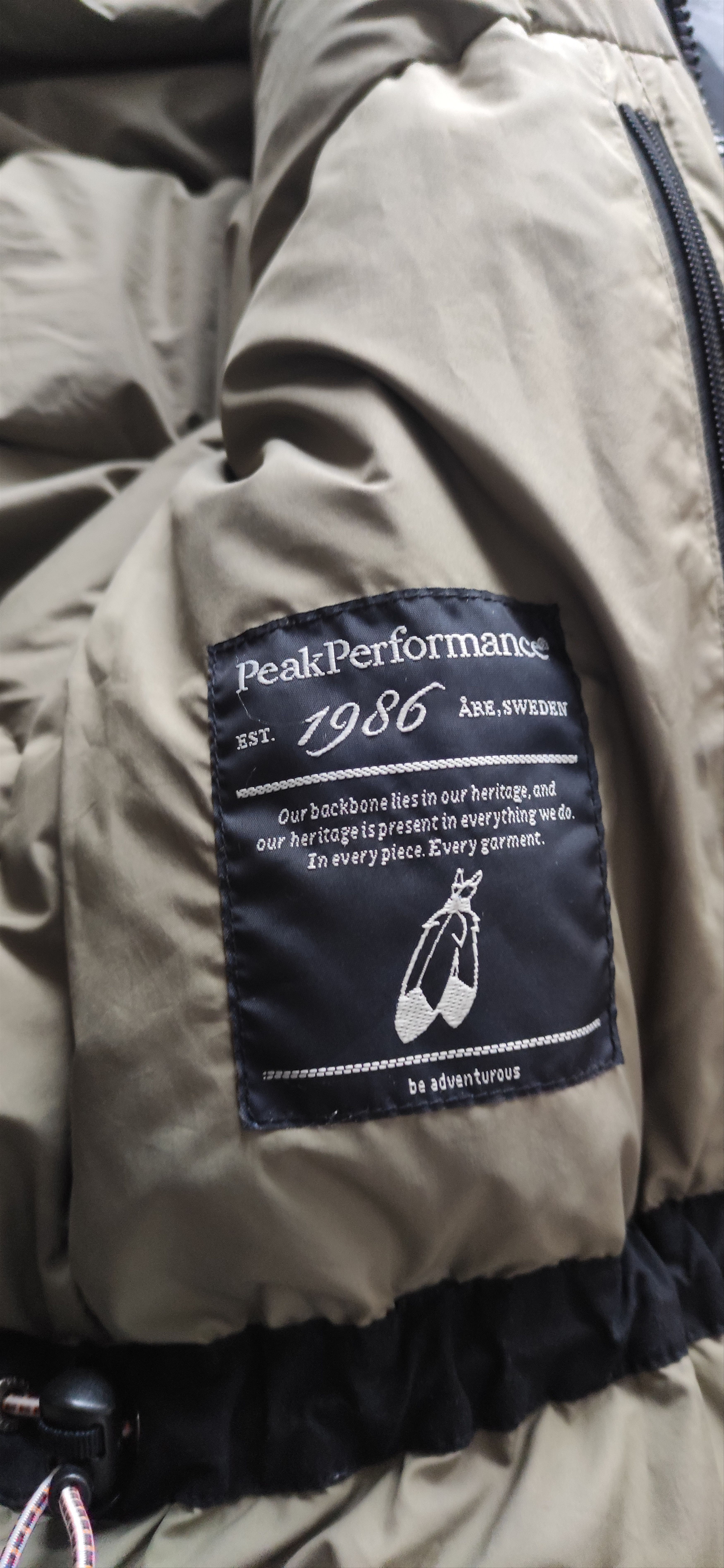 Peak Performance The men's jacket Peak Performance Size US L / EU 52-54 / 3 - 8 Thumbnail