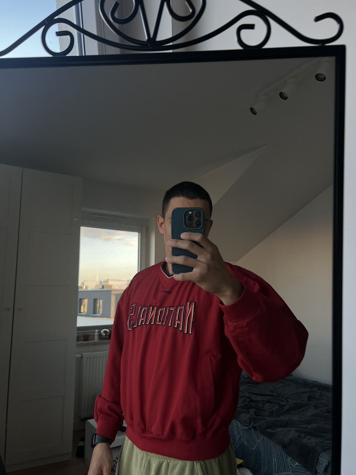 Nike 00’s NIKE WASHINGTON NATIONALS CENTR SWOOSH V-NECK CREWNECK Size US S / EU 44-46 / 1 - 3 Thumbnail