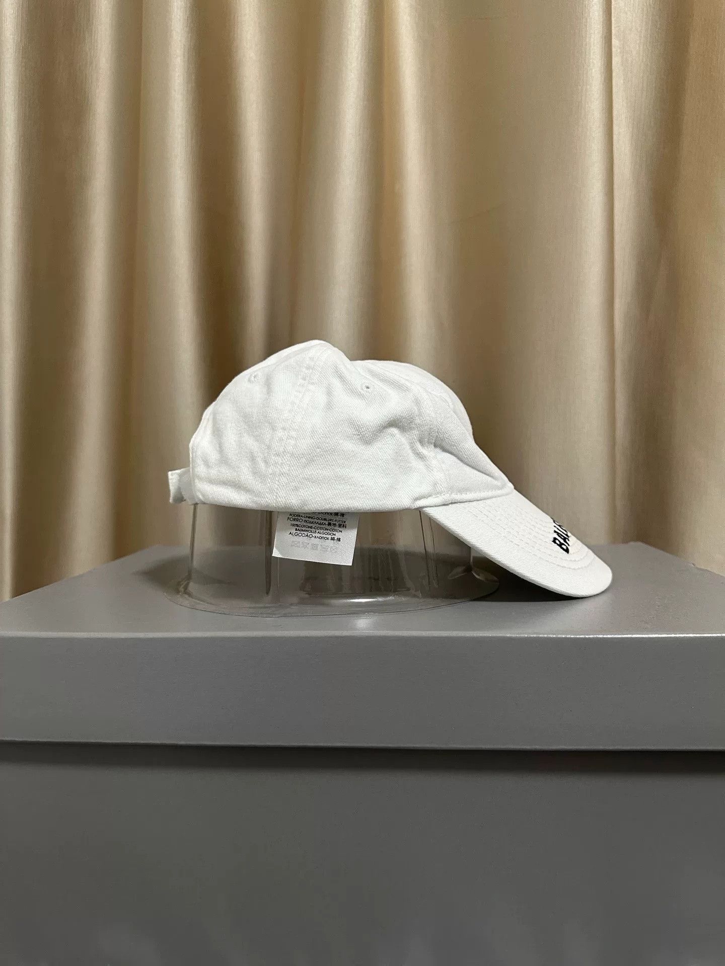 Balenciaga Balenciaga Embroidered Logo Baseball Cap Size ONE SIZE - 4 Thumbnail
