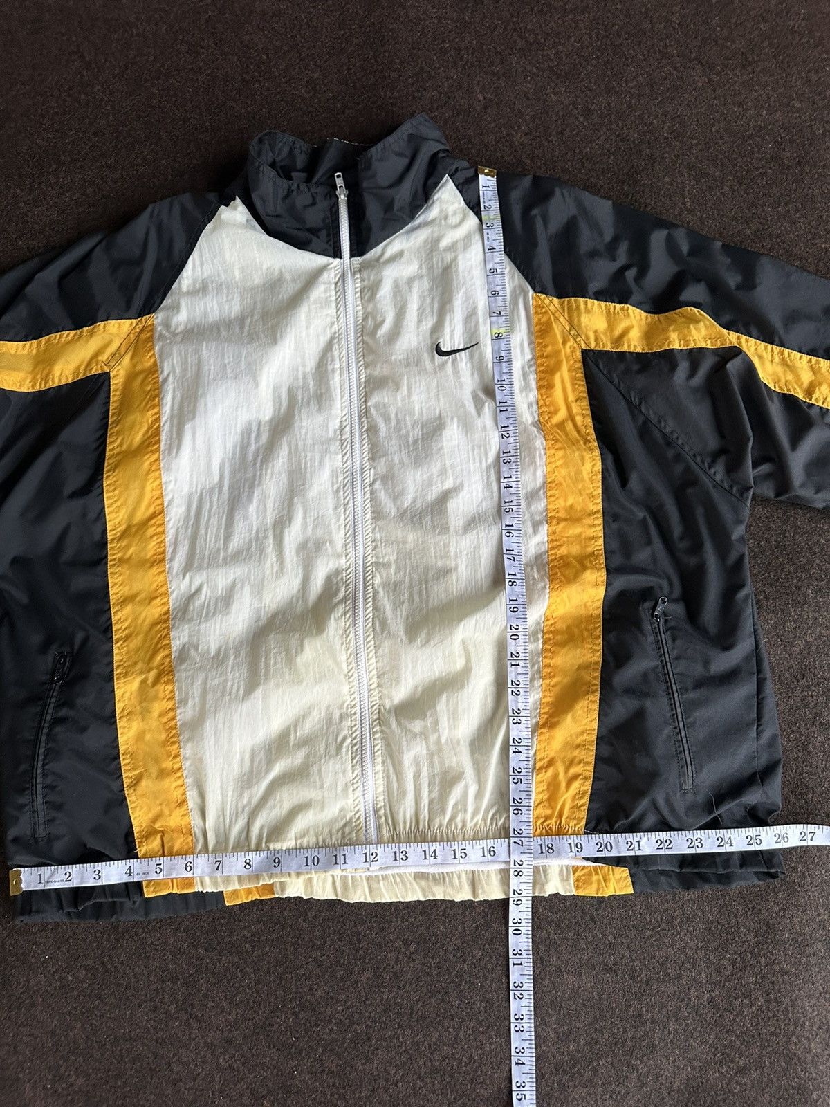 Nike Nike Big Logo Nylon Vintage Jacket Z90 Size US XXL / EU 58 / 5 - 9 Thumbnail