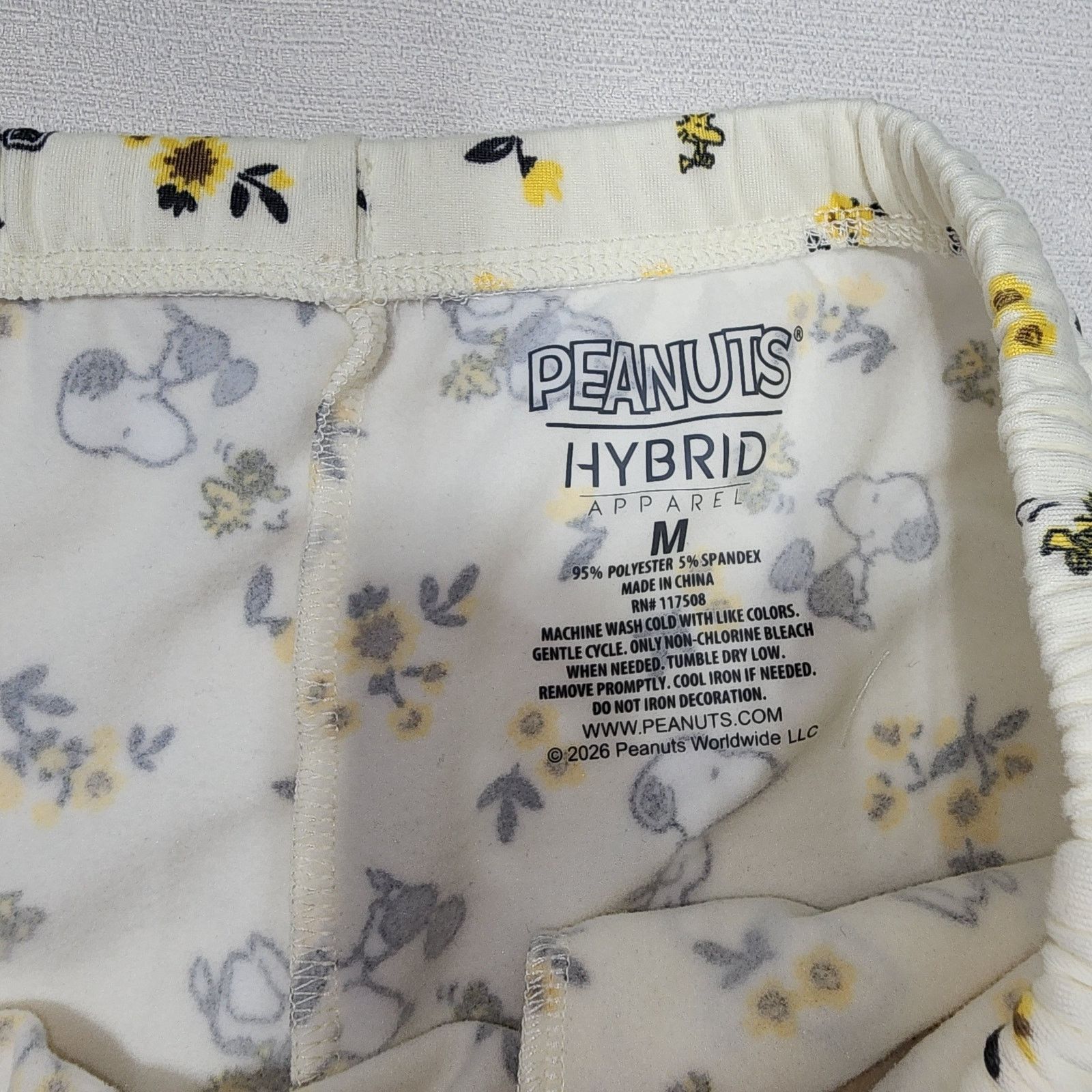 Other Snoopy and woodstock Pajamas women Medium NWT Size 32" / US 10 / IT 46 - 5 Thumbnail