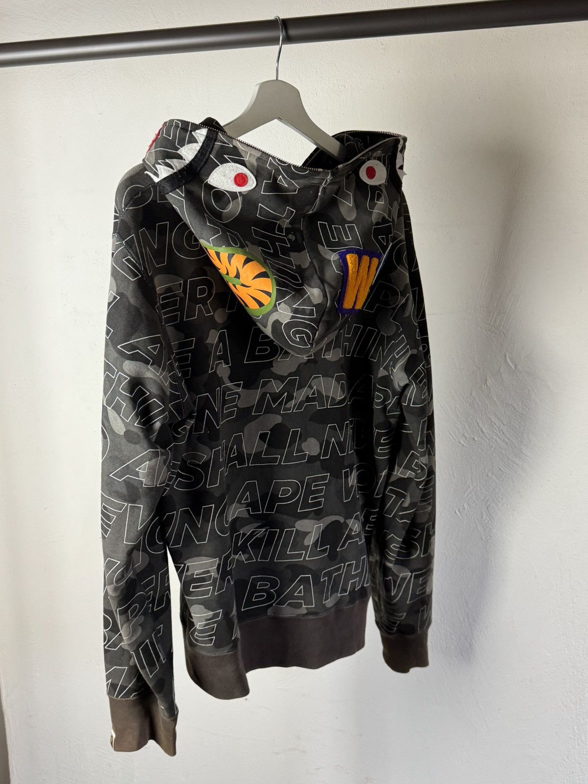 Bape Bape txt shark hoodie Size US L / EU 52-54 / 3 - 2 Thumbnail