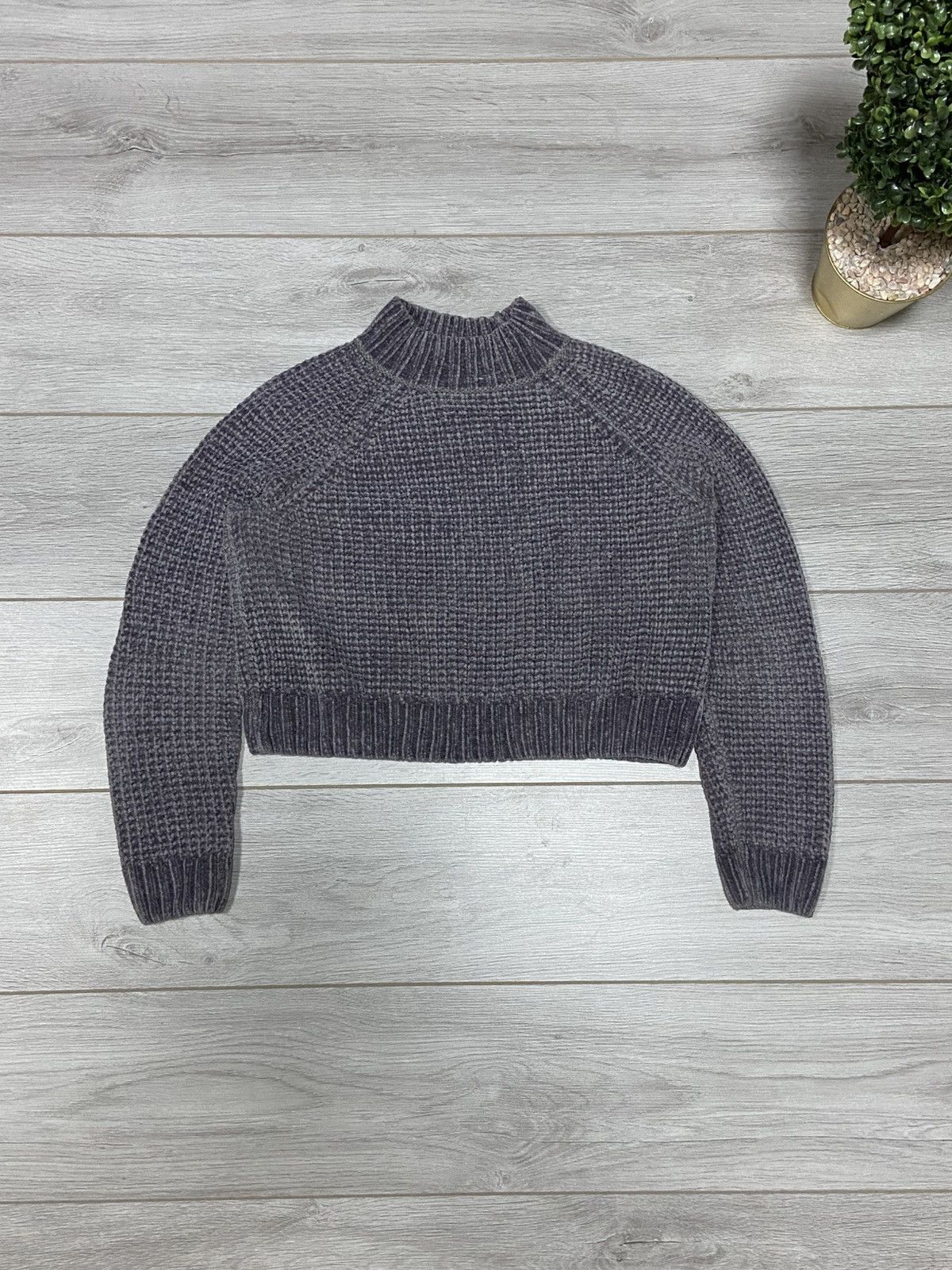 H&M × Maison Margiela Maison Margiela x H&M velour Sweater swetahsirt Luxury Size S / US 4 / IT 40 - 1 Thumbnail