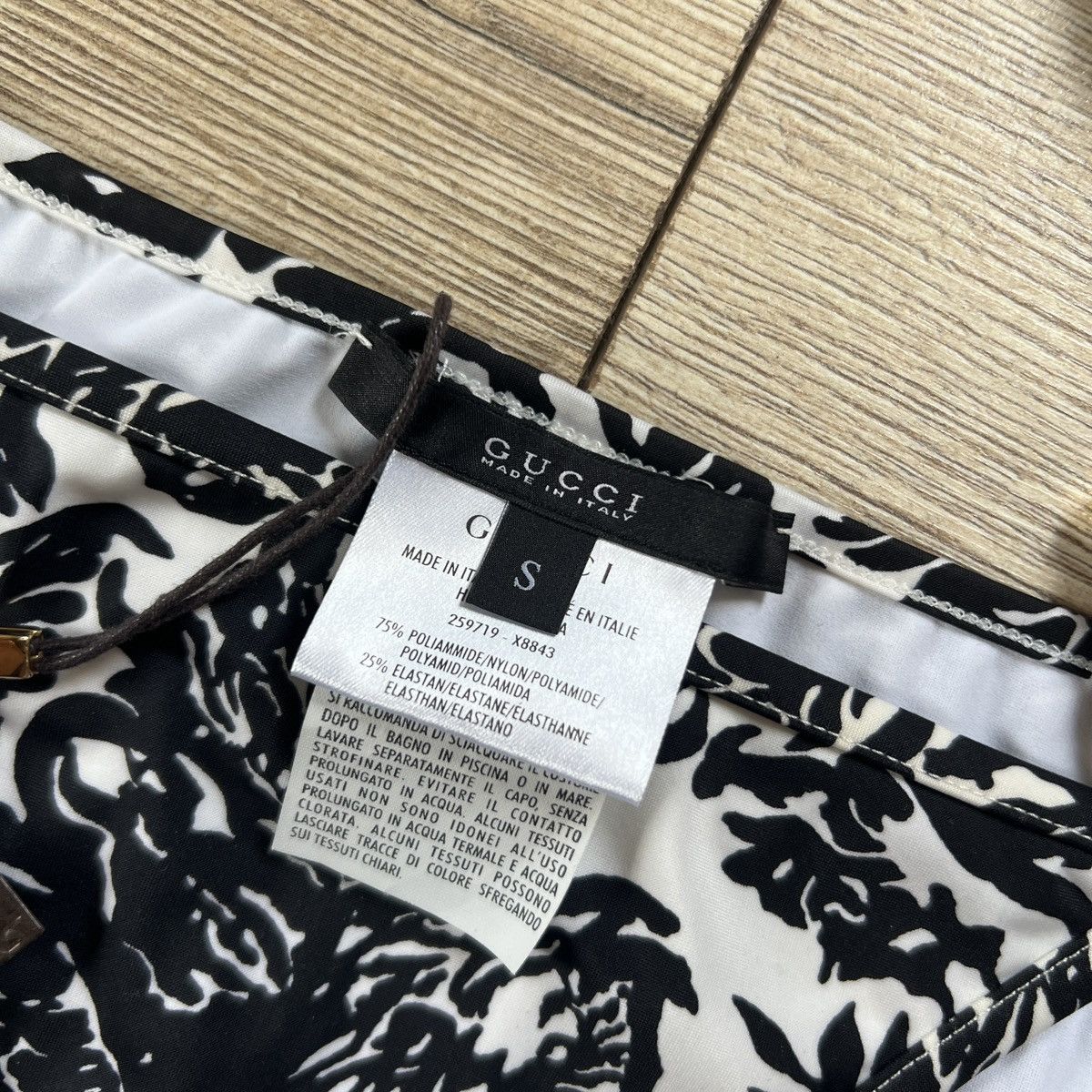 Gucci Gucci Two-pieces swimsuit Bikini Black White Abstract Size S / US 4 / IT 40 - 6 Thumbnail