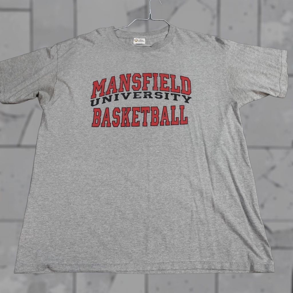 Vintage VINTAGE Mansfield Basketball T-shirt 2XL Gray USA Made University Mens Short Sleeve Crew Neck United States 1990s USA Basketball Shirt Size US XXL / EU 58 / 5 - 1 Thumbnail
