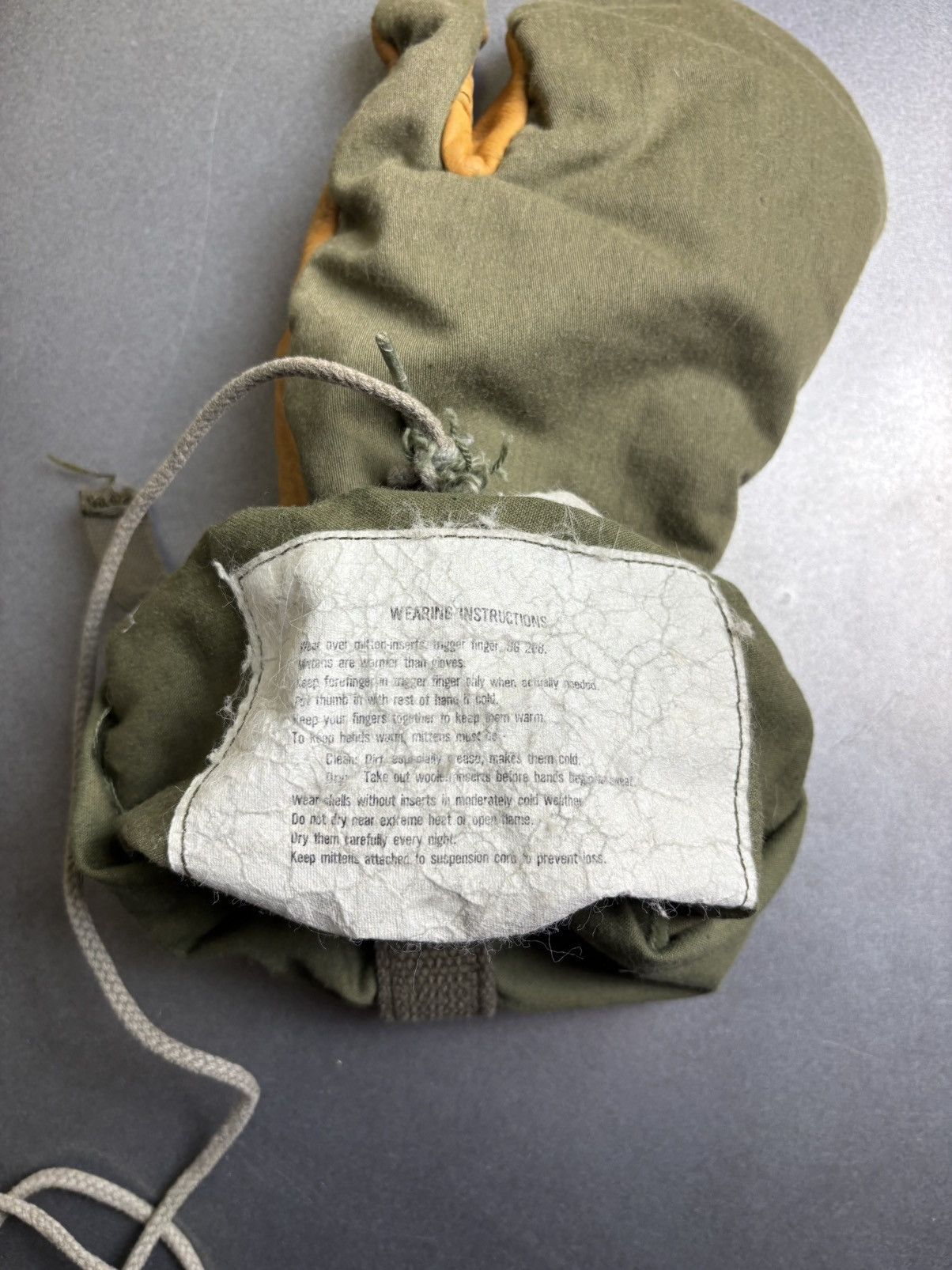 Vintage Vintage M-65 Trigger Mittens Vietname Shooting Mitts Cold We Size ONE SIZE - 5 Thumbnail