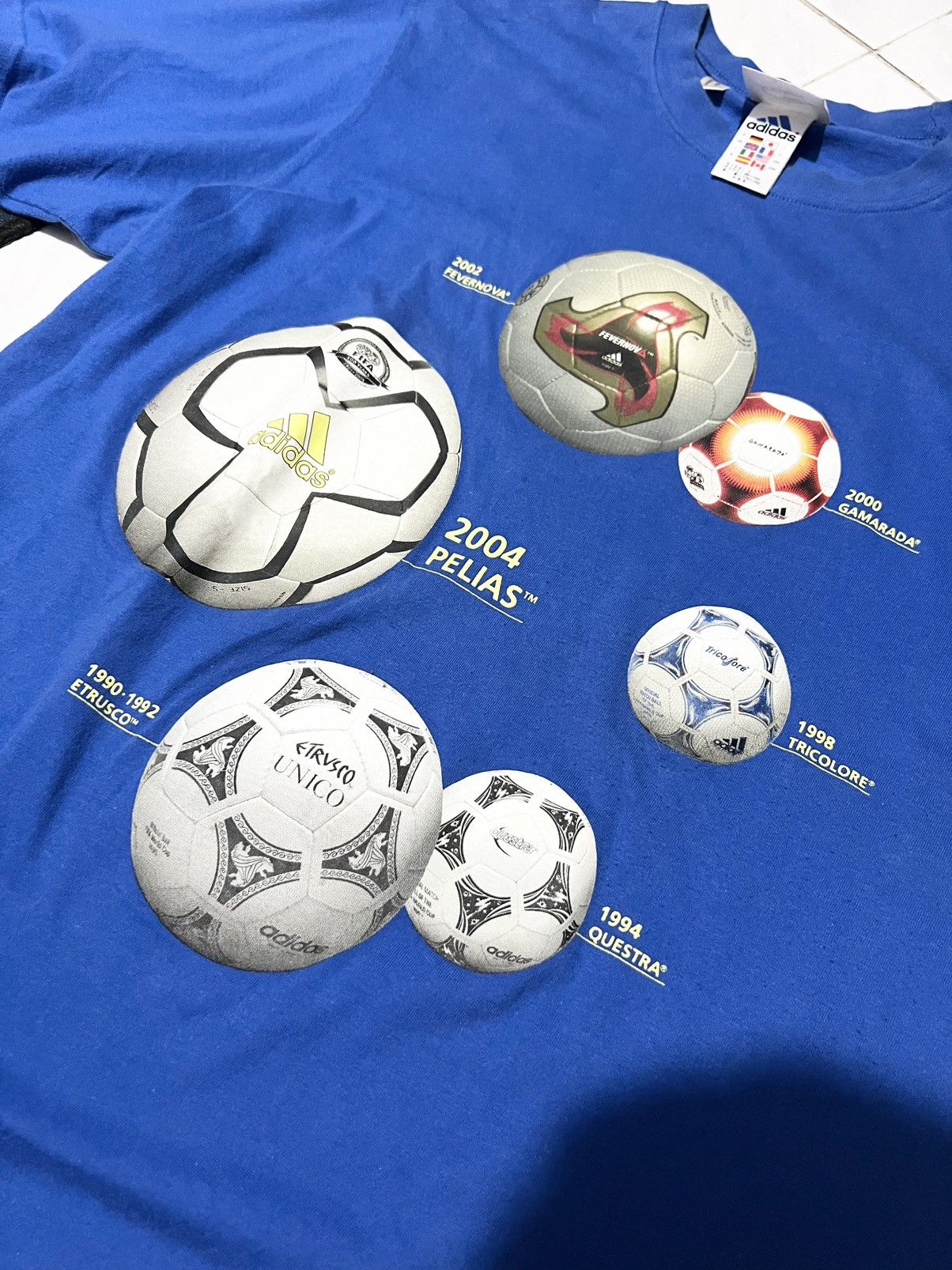 Adidas Vintage Tee Adidas Japan Ball 2006 Size US XL / EU 56 / 4 - 3 Thumbnail