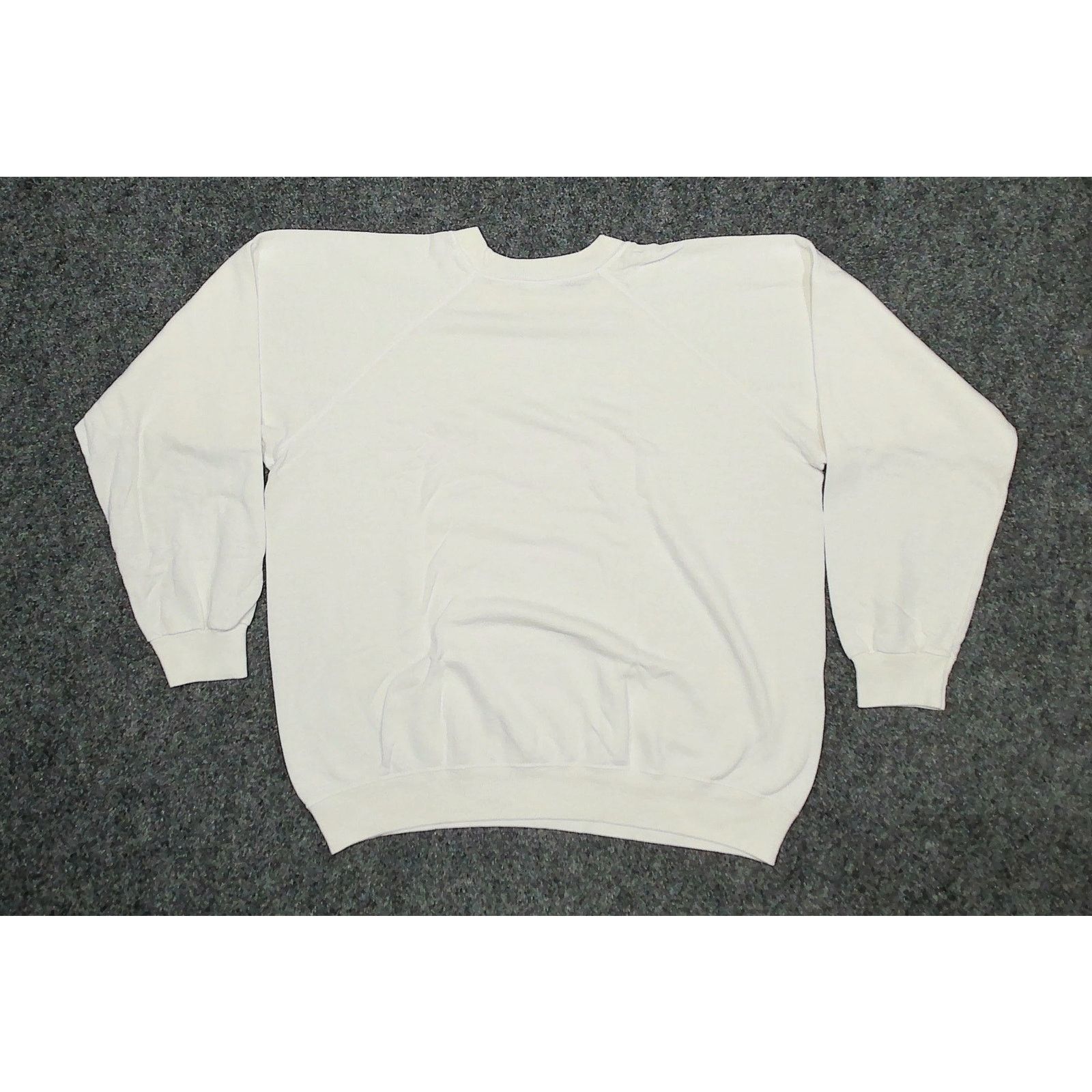 Hanes Vintage 80s Thrashed CJ Bretts Hermosa Beach Raglan Size XL / US 12-14 / IT 48-50 - 4 Thumbnail