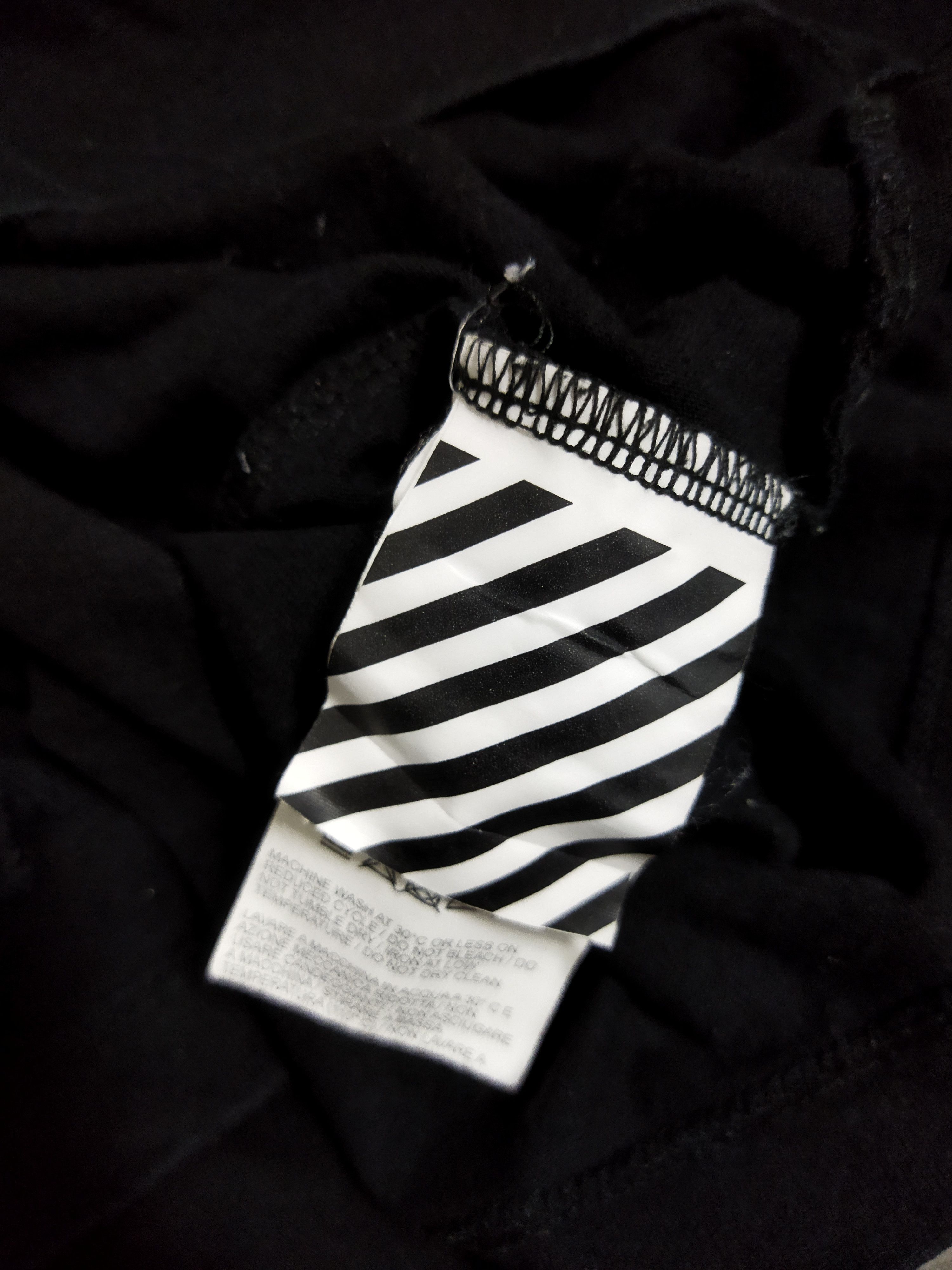 Off-White Off White Tee Size US L / EU 52-54 / 3 - 5 Thumbnail
