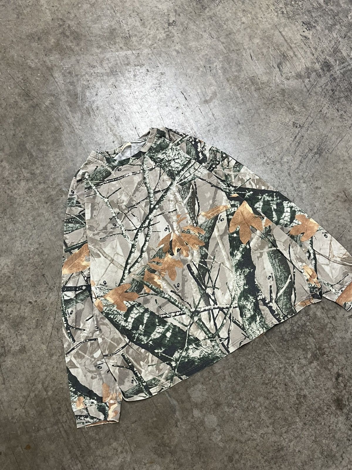 Carhartt × Vintage Realtree camo vintage longsleeve shirt hype rare streetwear Size US L / EU 52-54 / 3 - 1 Thumbnail