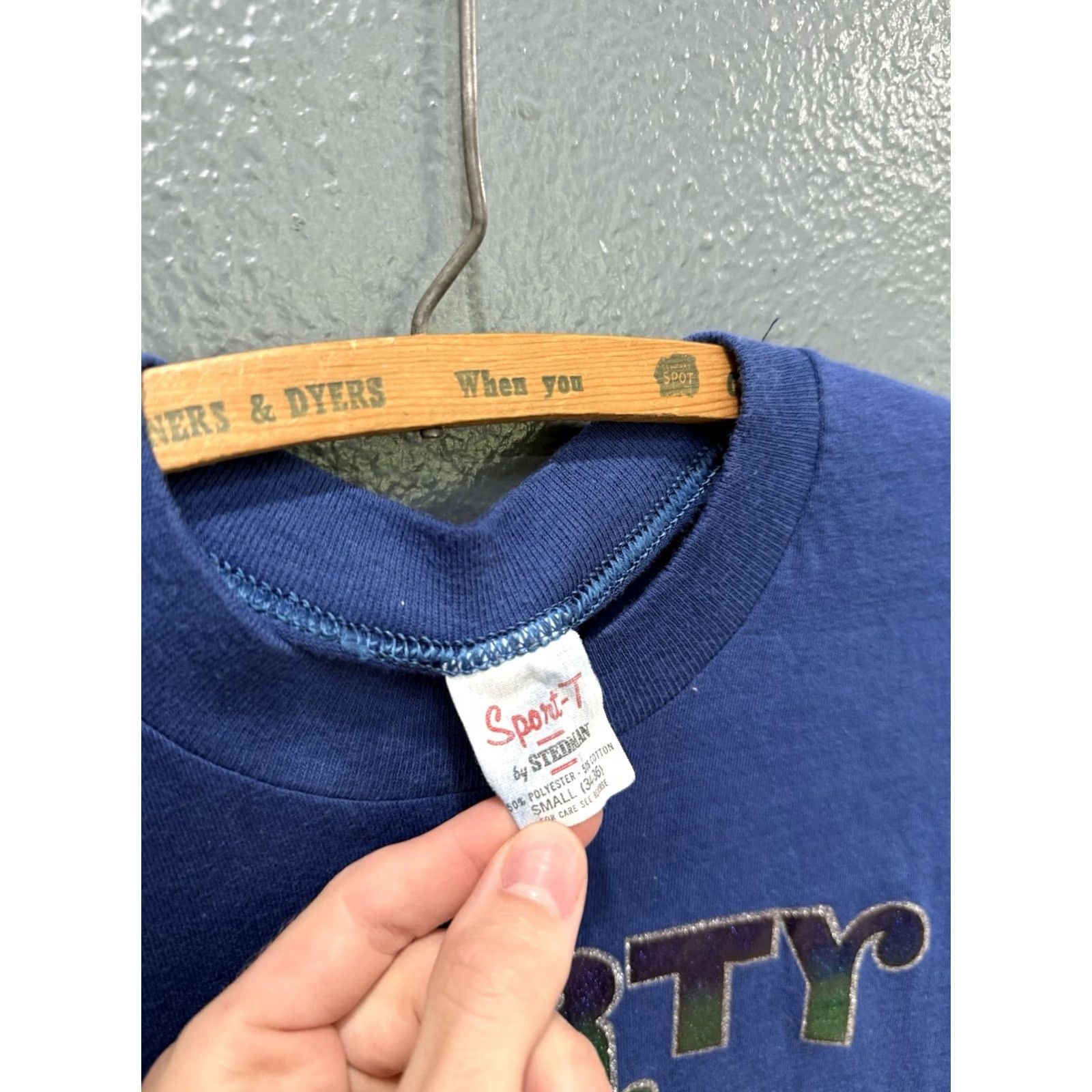 Vintage VINTAGE Party Till You Puke Iron On Blue Tee Shirt S Stedman Men T-Shirt 70s Size US S / EU 44-46 / 1 - 2 Thumbnail