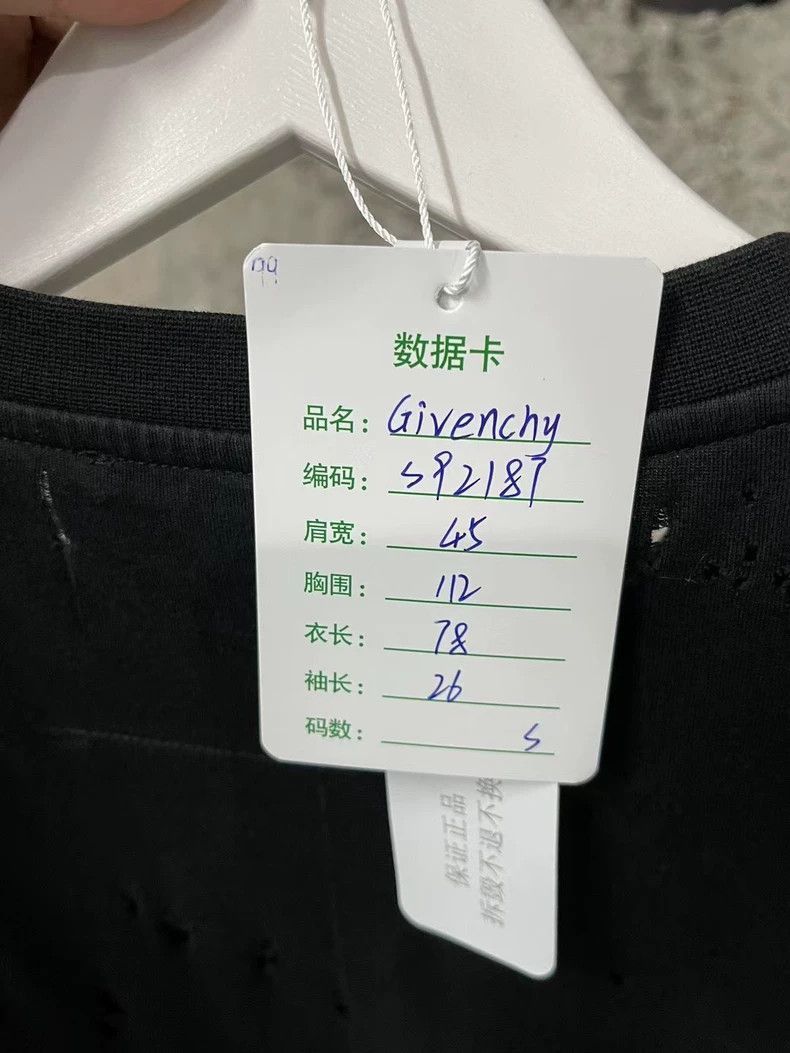 Other Givenchy Givenchy Distressed Short Sleeve TShirt -2507 Size US S / EU 44-46 / 1 - 7 Thumbnail