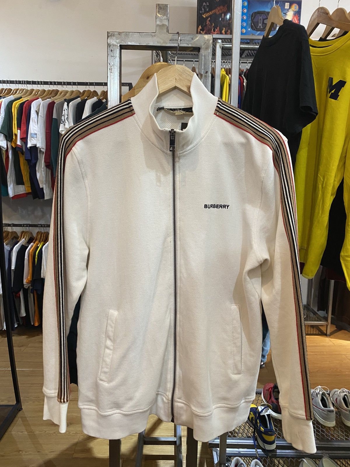 Burberry × Vintage VTG Sweater Burberry Nova Check Stripes Made in England 🔥 Size US XXL / EU 58 / 5 - 2 Thumbnail