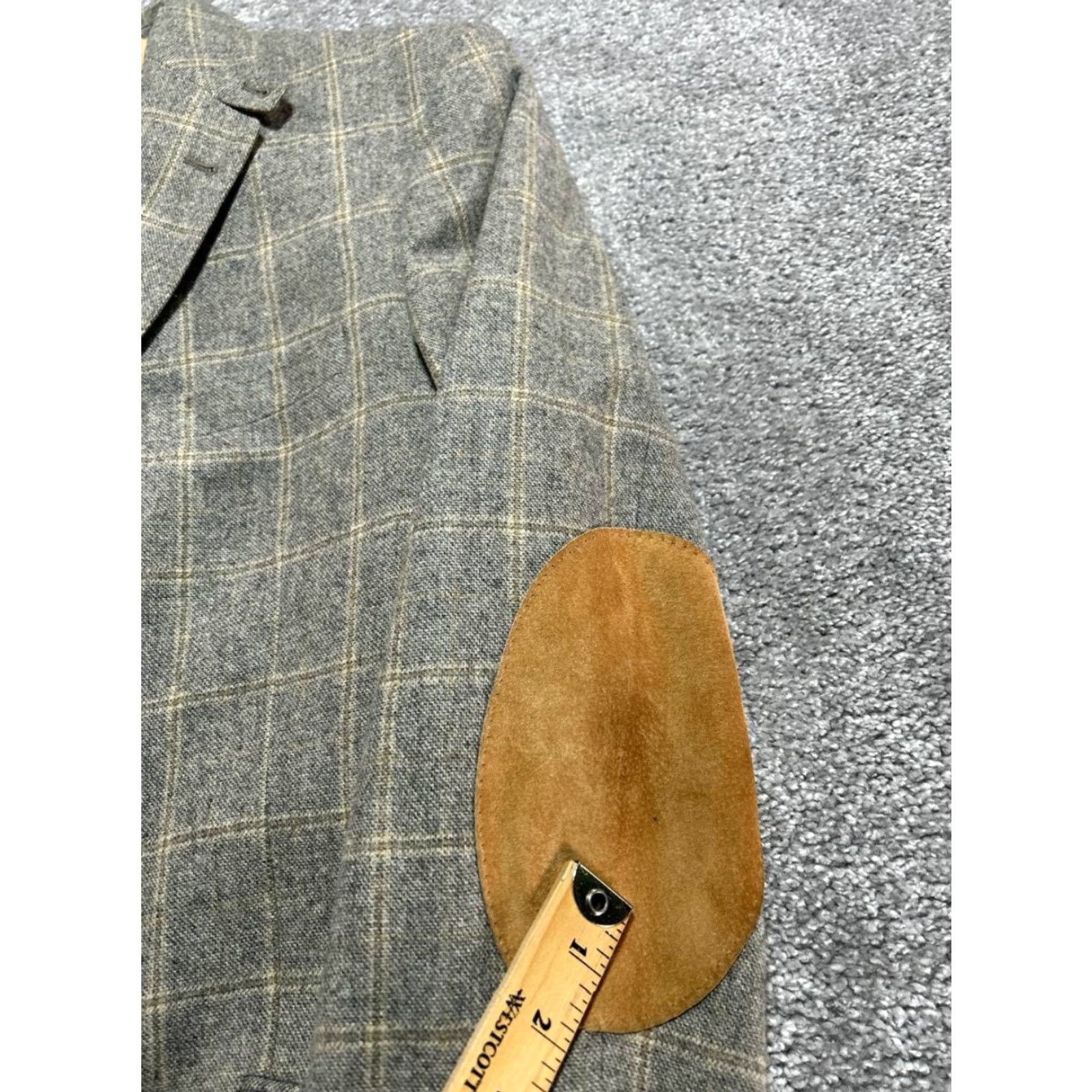 Brooks Brothers Brooks Brothers Blazer Mens 42 Gray Plaid Wool Cashmere Jacket Single-Breasted Notch 3-Button City Classic Mens Size 42R - 4 Thumbnail