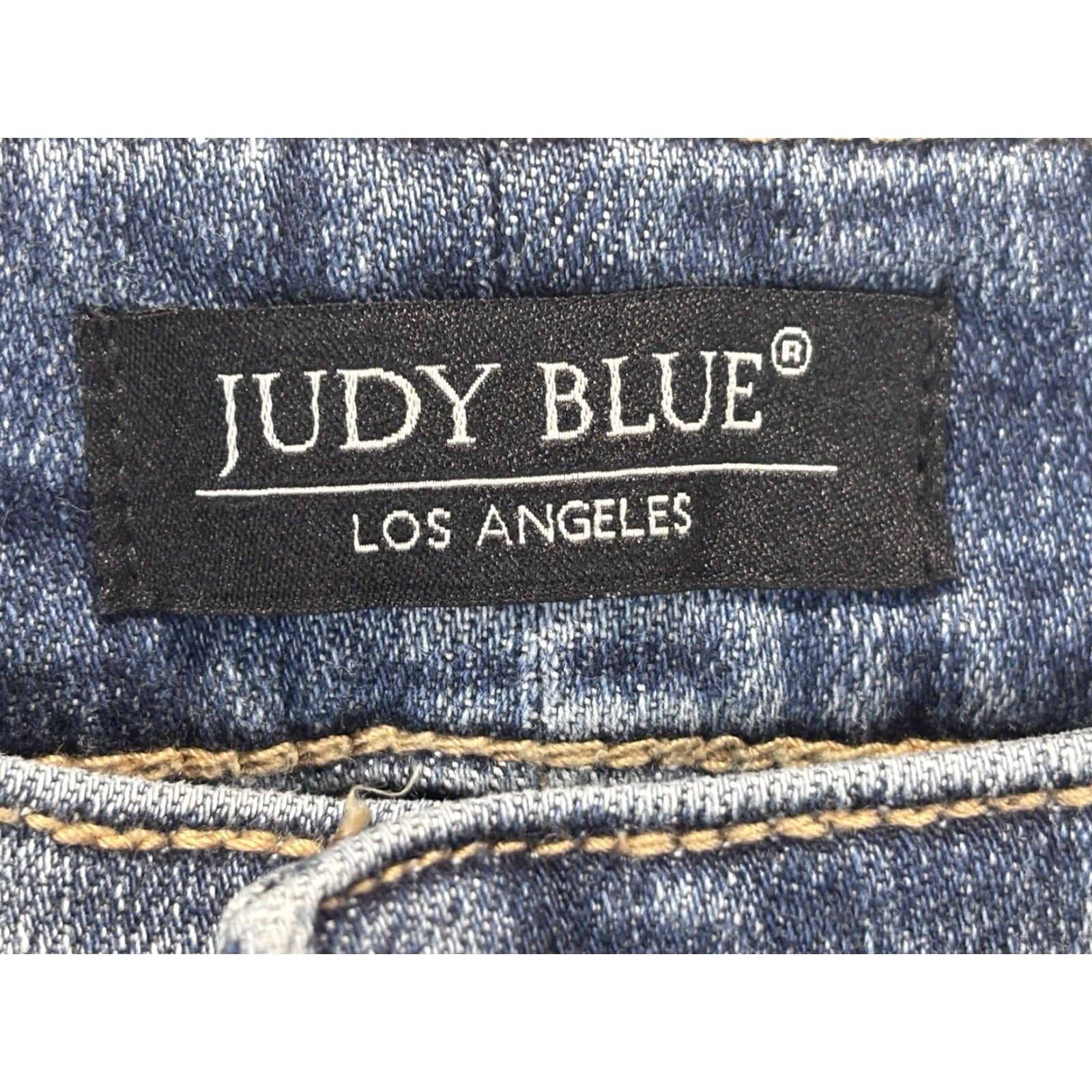 Vintage VINTAGE Judy Blue Jeans Women's Plus Size Mid Rise Wide Leg Denim Sz 24W Medium Wash Women's Size 42" / US 20 - 5 Thumbnail