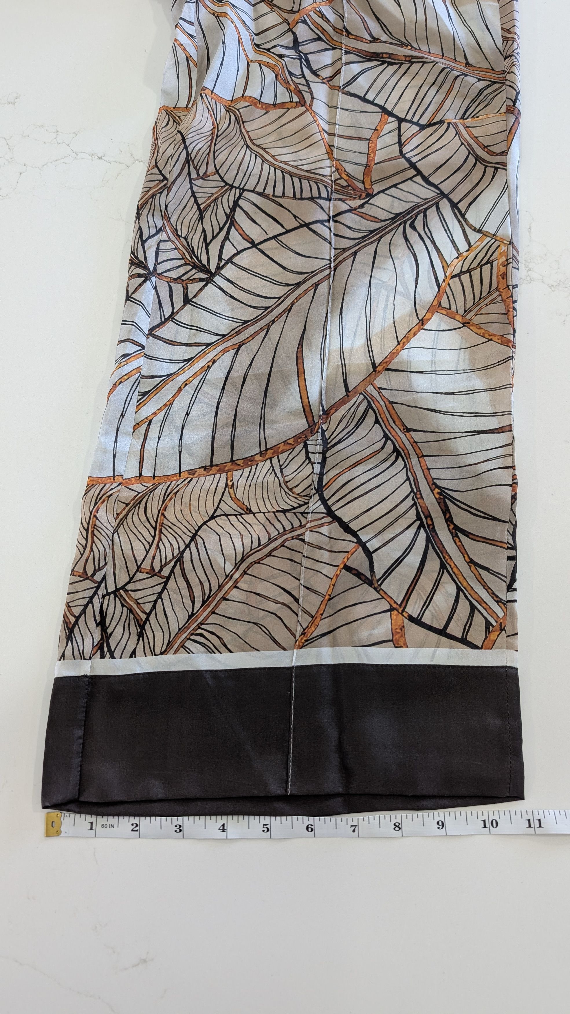 Brunello Cucinelli Brunello Cucinelli Silk Wide Leg Leaf Print Beige Size 2 Size 26" / US 2 / IT 38 - 13 Thumbnail